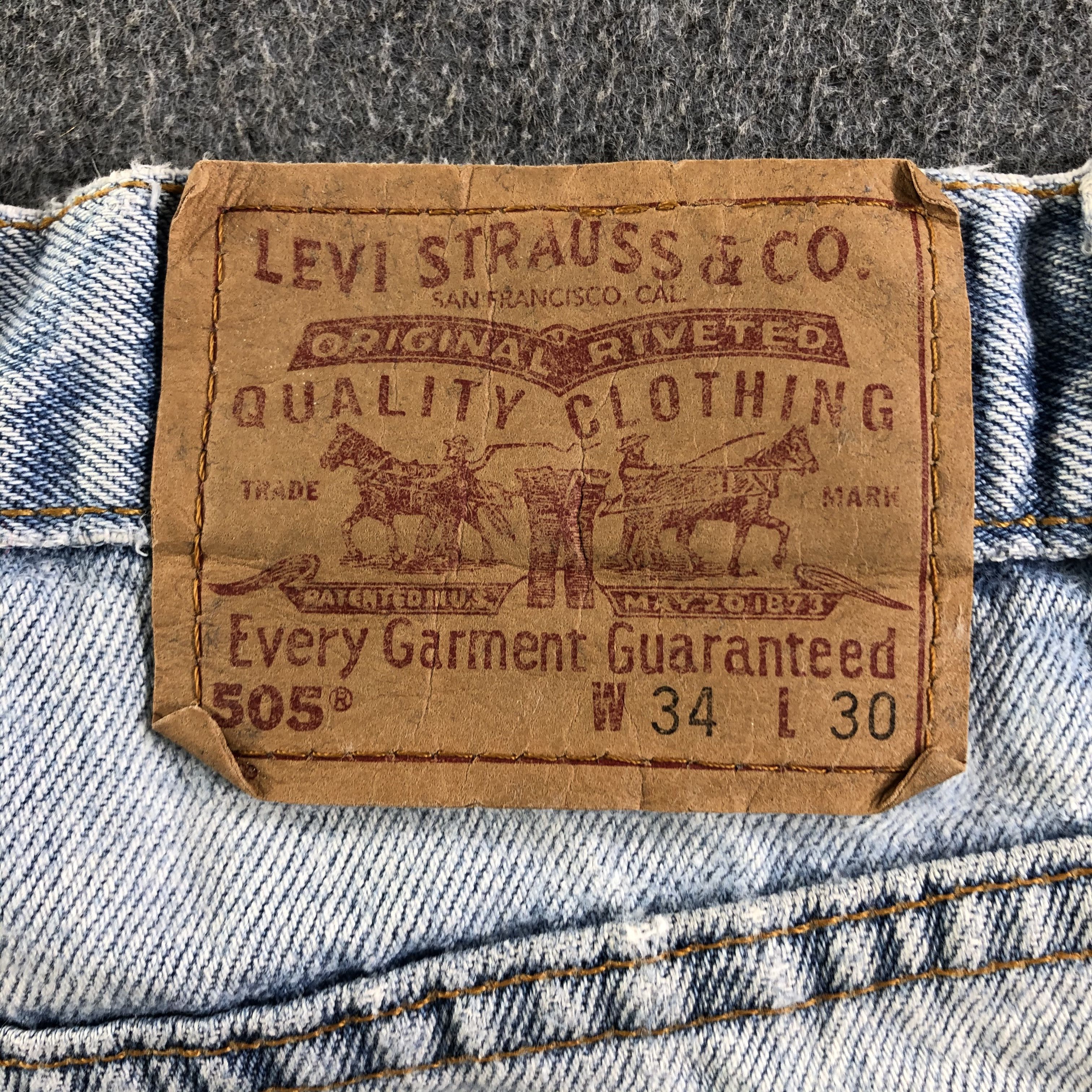 Levi's 90s Vintage Light Wash Levis 505 Jeans-J3239 Size US 33 - 5 Thumbnail