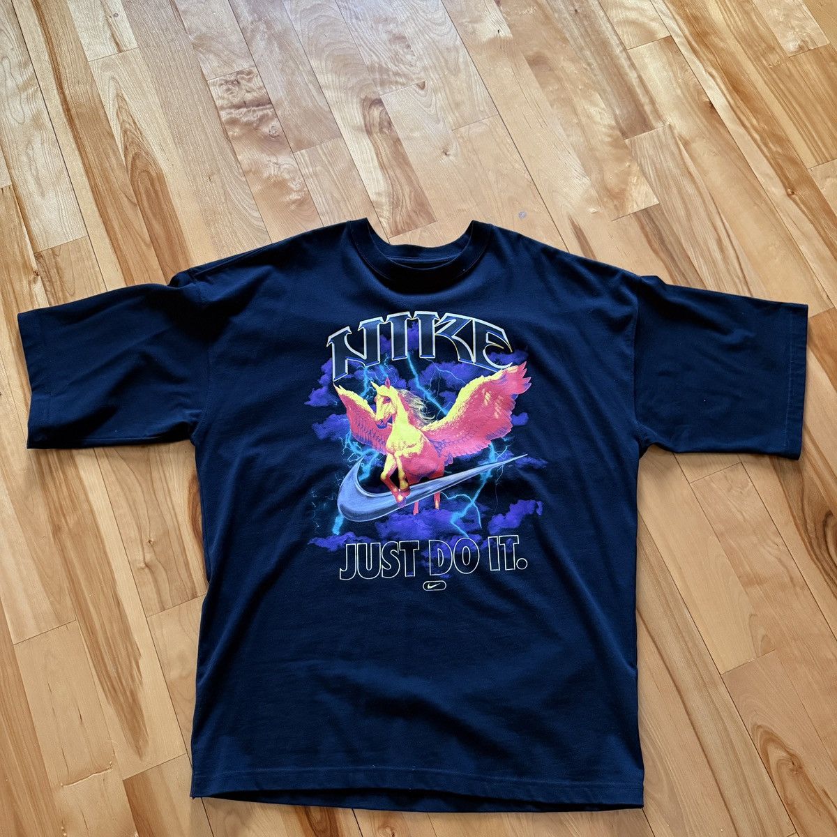 Nike Nike Sportswear T-Shirt Men's Medium Oversized Size US L / EU 52-54 / 3 - 1 Thumbnail