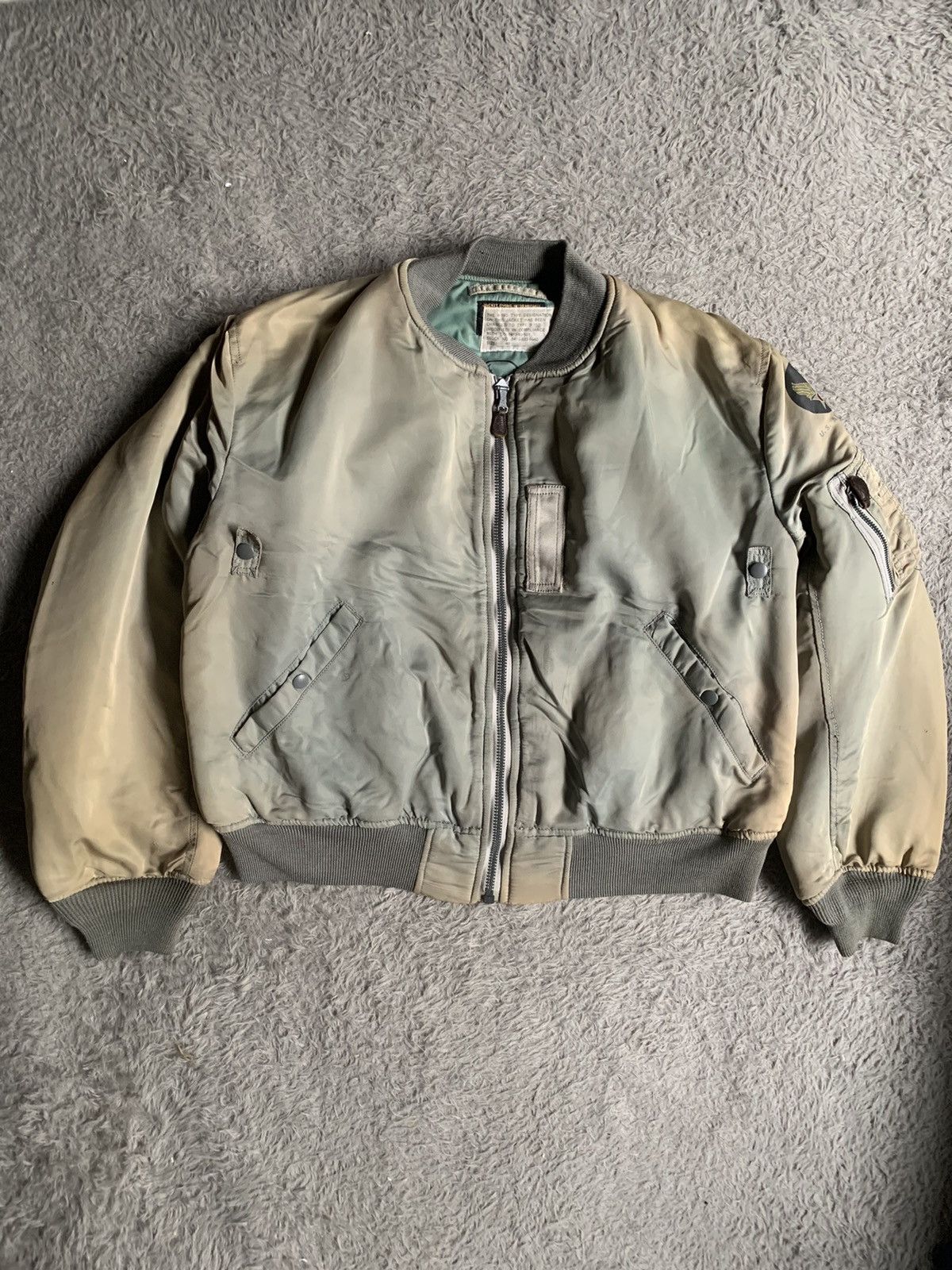 Japanese Brand Vintage Sunfade 50s Buzz Ricksons B15-D MOD Bomber Jacket Size US L / EU 52-54 / 3 - 1 Thumbnail