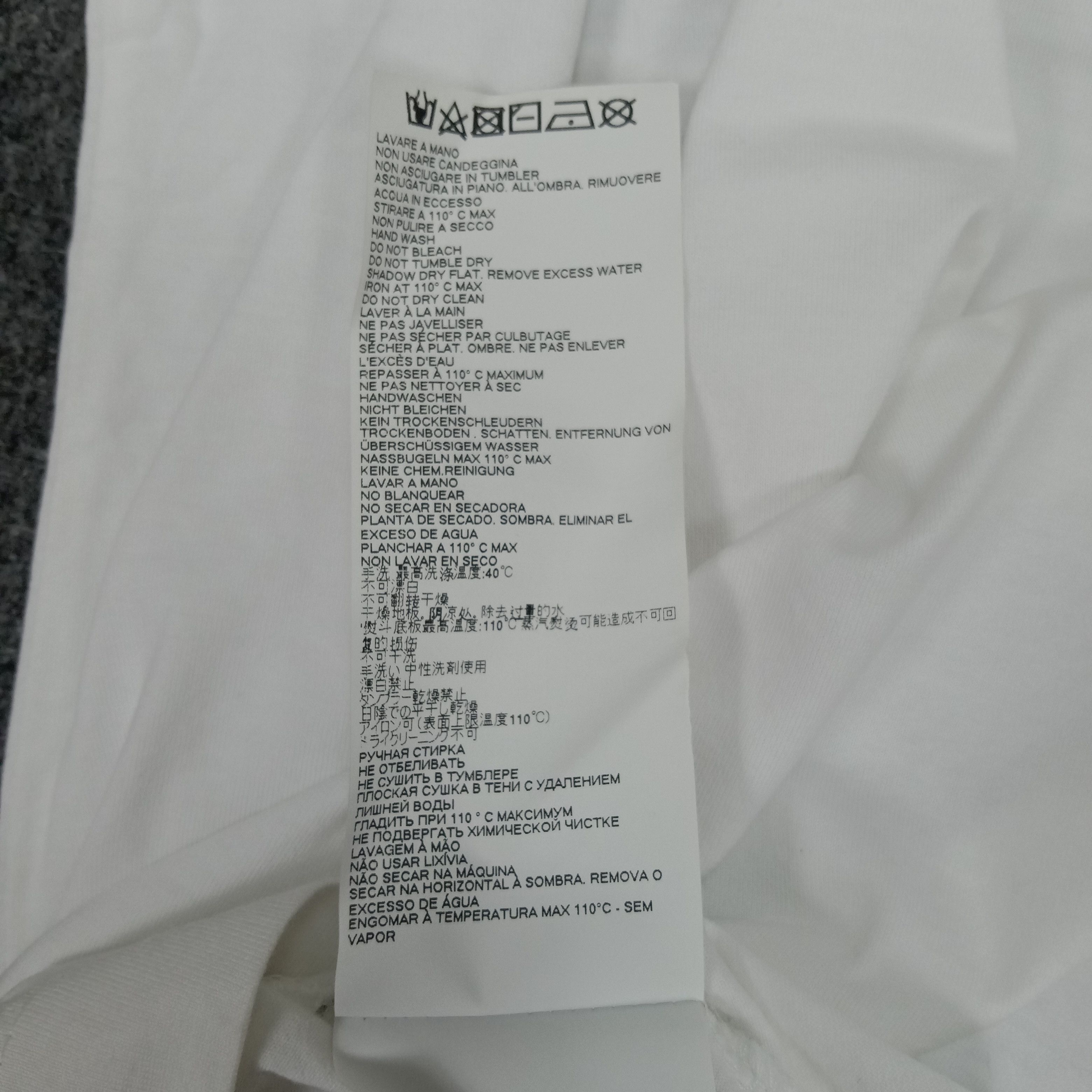 Maison Margiela Maison Margiela Paris Luxury Fashion Brand Tshirt Size US XXL / EU 58 / 5 - 10 Thumbnail