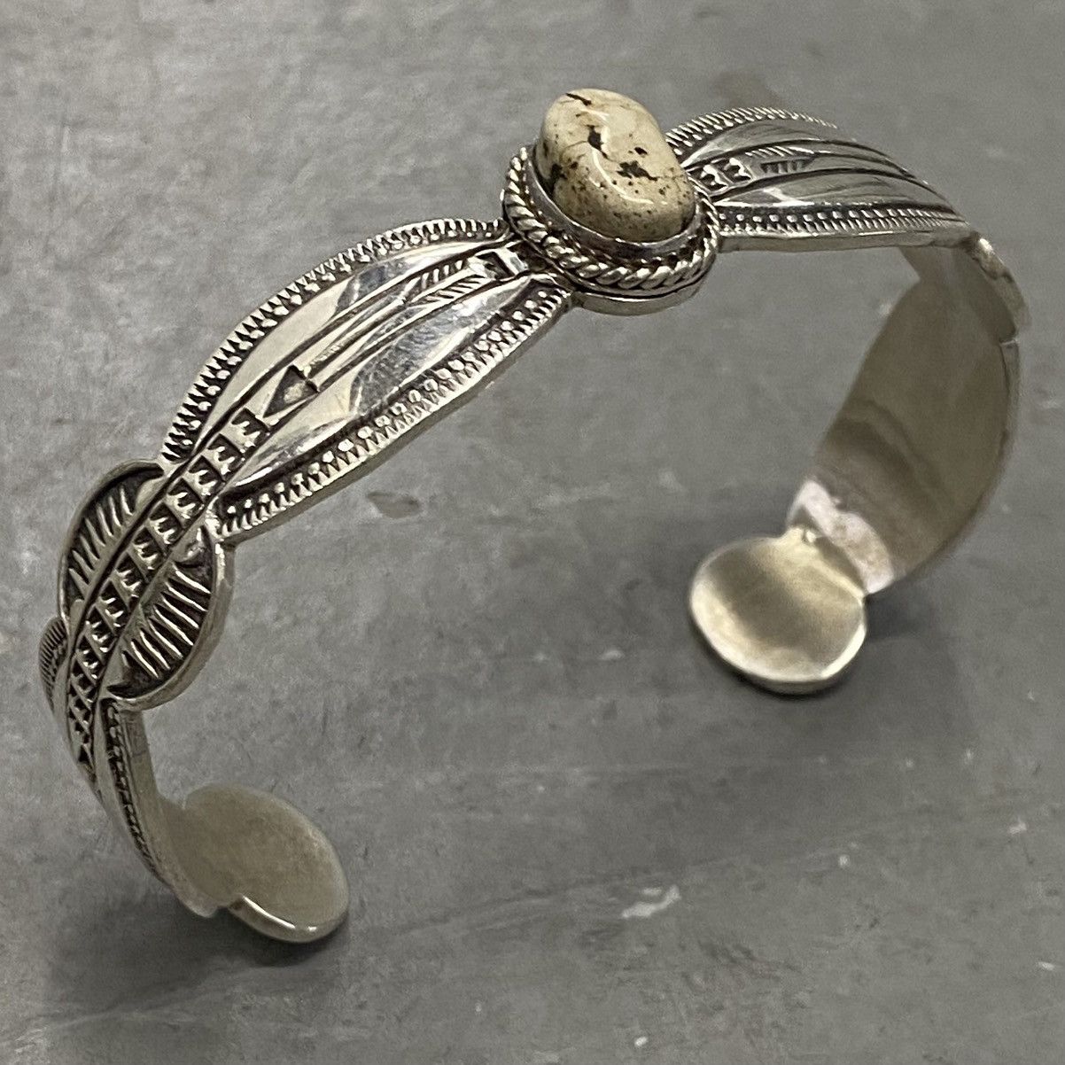 Kapital × Vintage Vtg 70s Navajo Sterling White Buffalo Stamped Cuff RARE Size ONE SIZE - 2 Thumbnail
