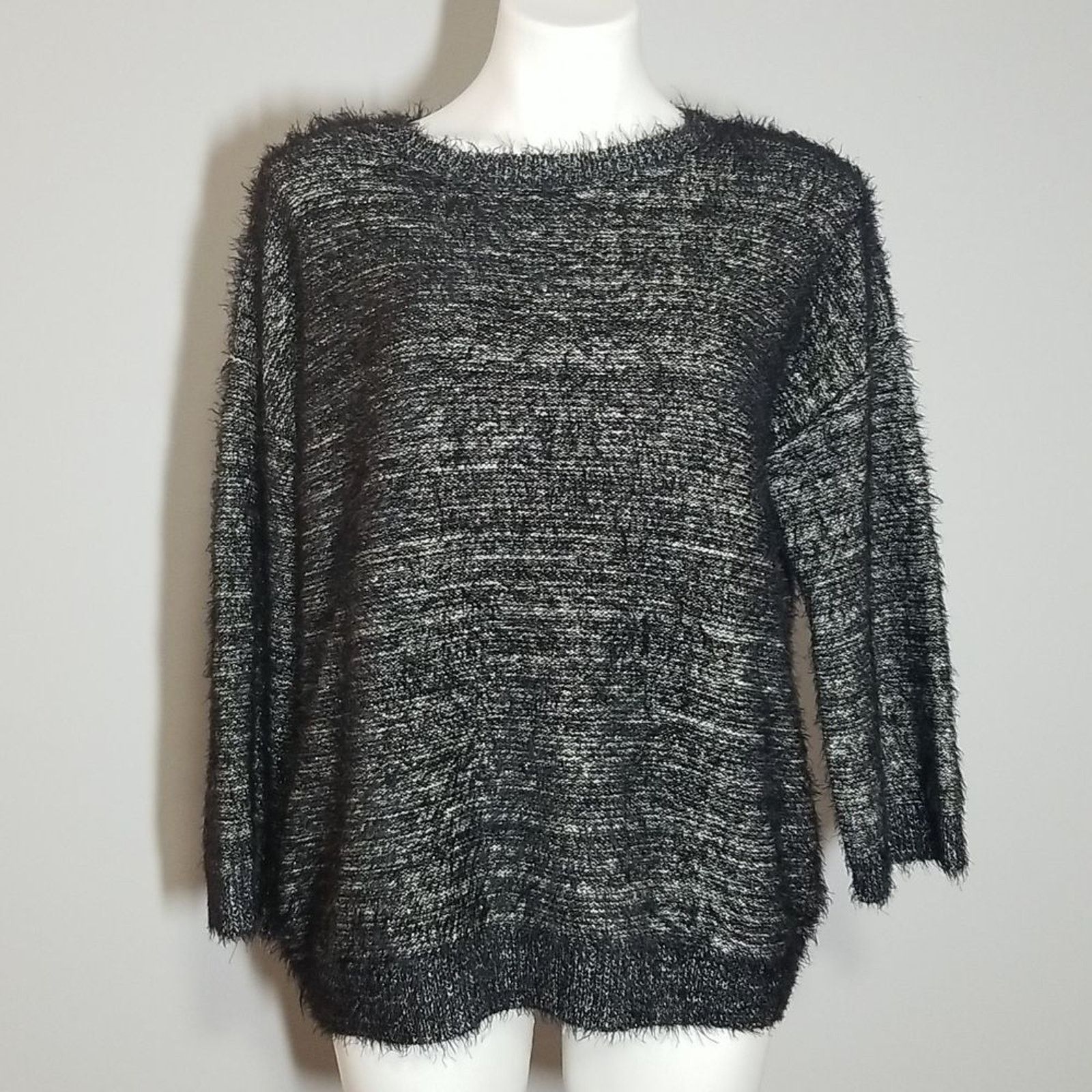Other NWT Halogen Black Ivory Lurex Crewneck Fuzzy Sweater Size L / US 10 / IT 46 - 1 Thumbnail