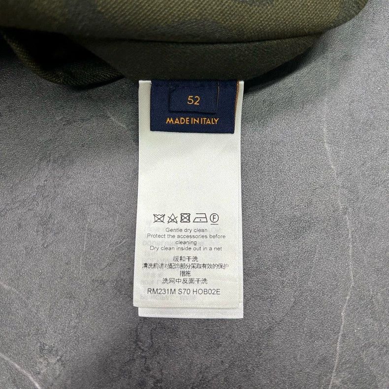 Louis Vuitton Louis Vuitton Army Green Bullet Screen Full of Jacket Size US L / EU 52-54 / 3 - 8 Thumbnail