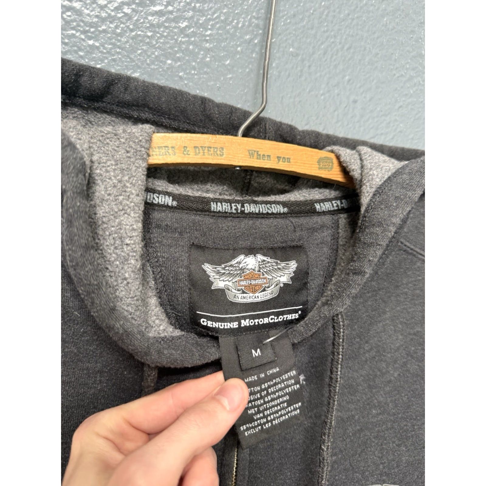 Harley Davidson Harley-Davidson Hoodie Gray Embroidered Skull M Medium Pullover Mens Shirt Size US M / EU 48-50 / 2 - 4 Thumbnail