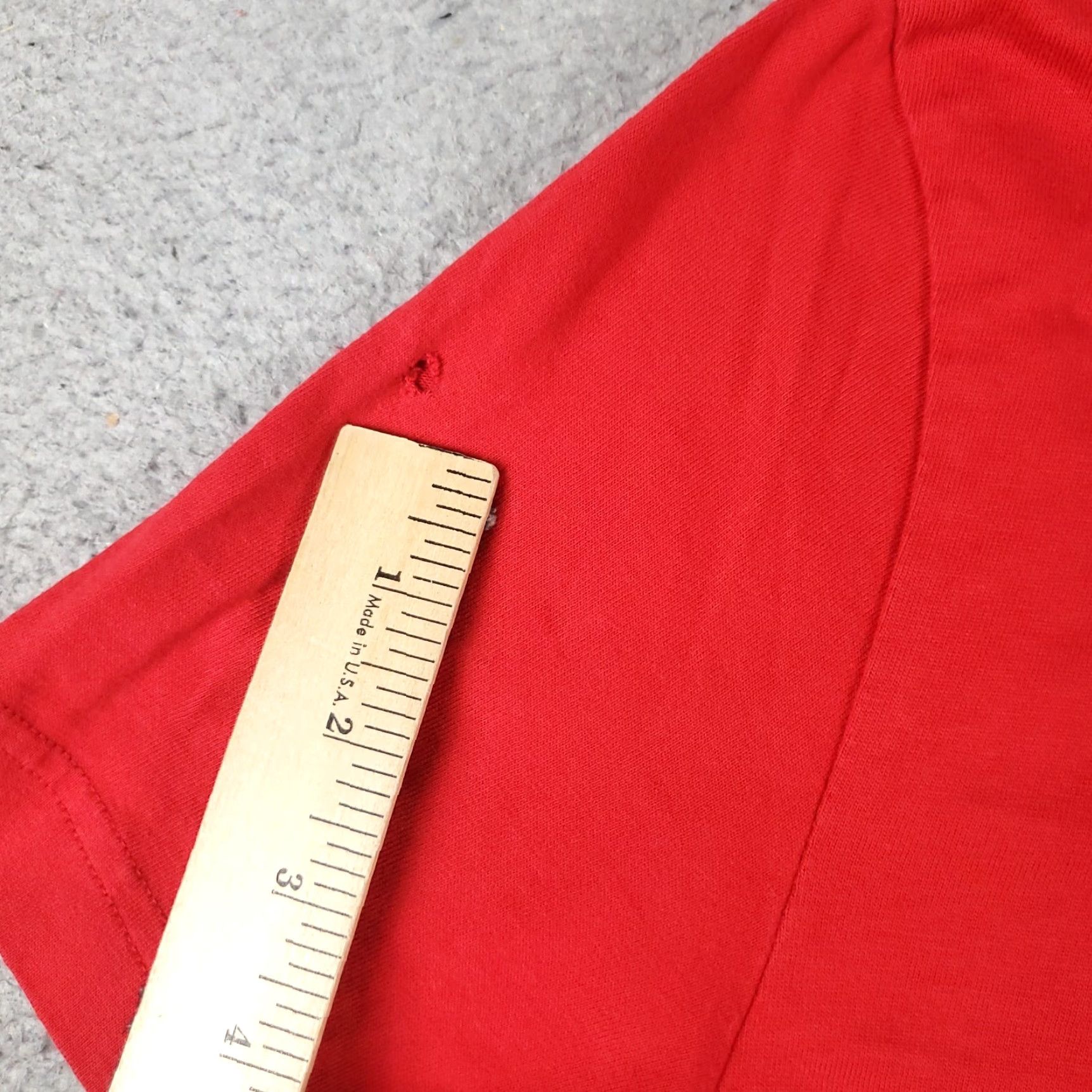 Tommy Hilfiger VINTAGE Tommy Hilfiger T-Shirt Men Large Red Cotton Casual Short Sleeve Logo American Size US L / EU 52-54 / 3 - 7 Thumbnail