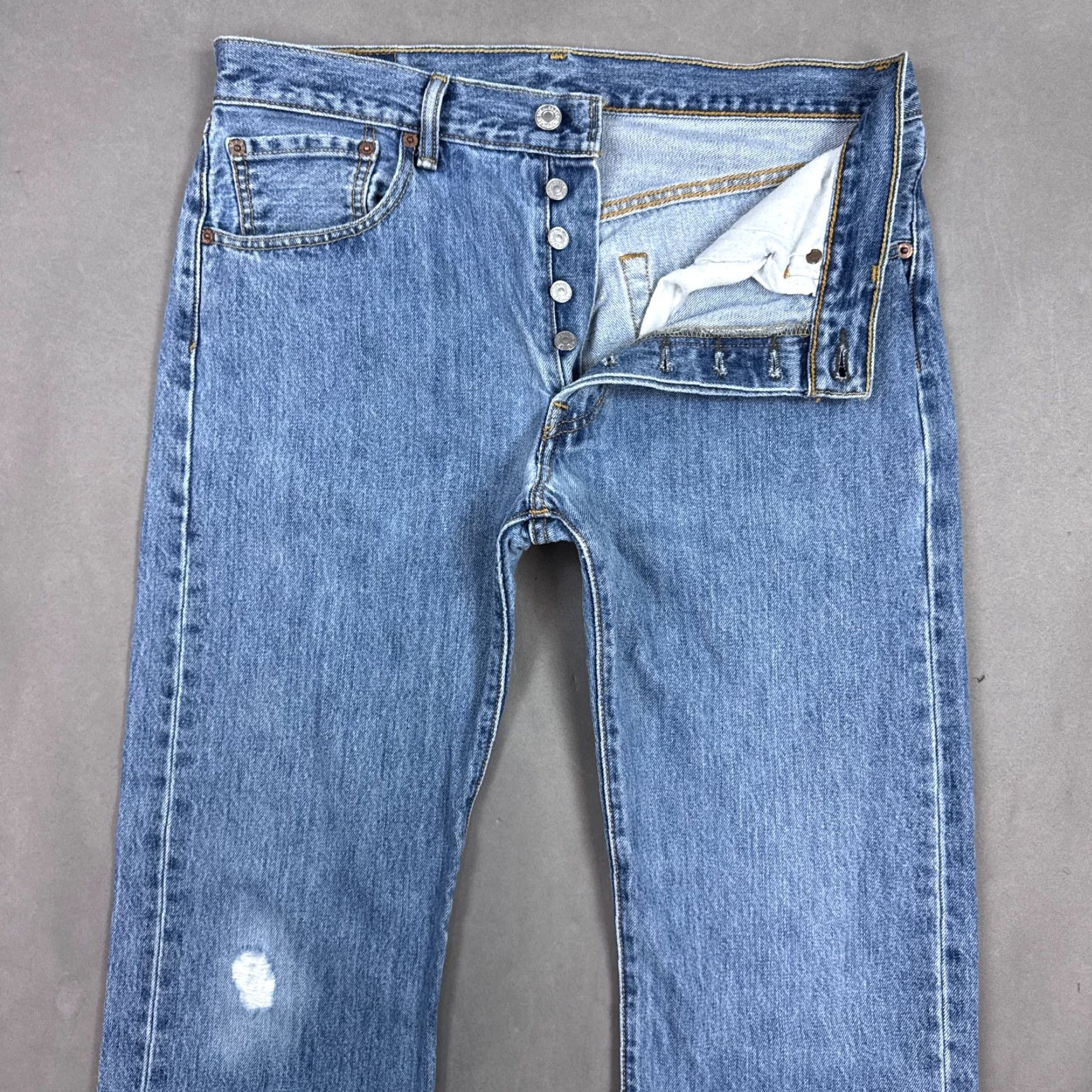 Levi's Levis 501 Jeans Mens 32x30 Blue Button Fly Denim Pants Thrashed Work Distressed Jeans Regular Levi's 501 Model Mexico Vintage No Size US 32 / EU 48 - 2 Thumbnail