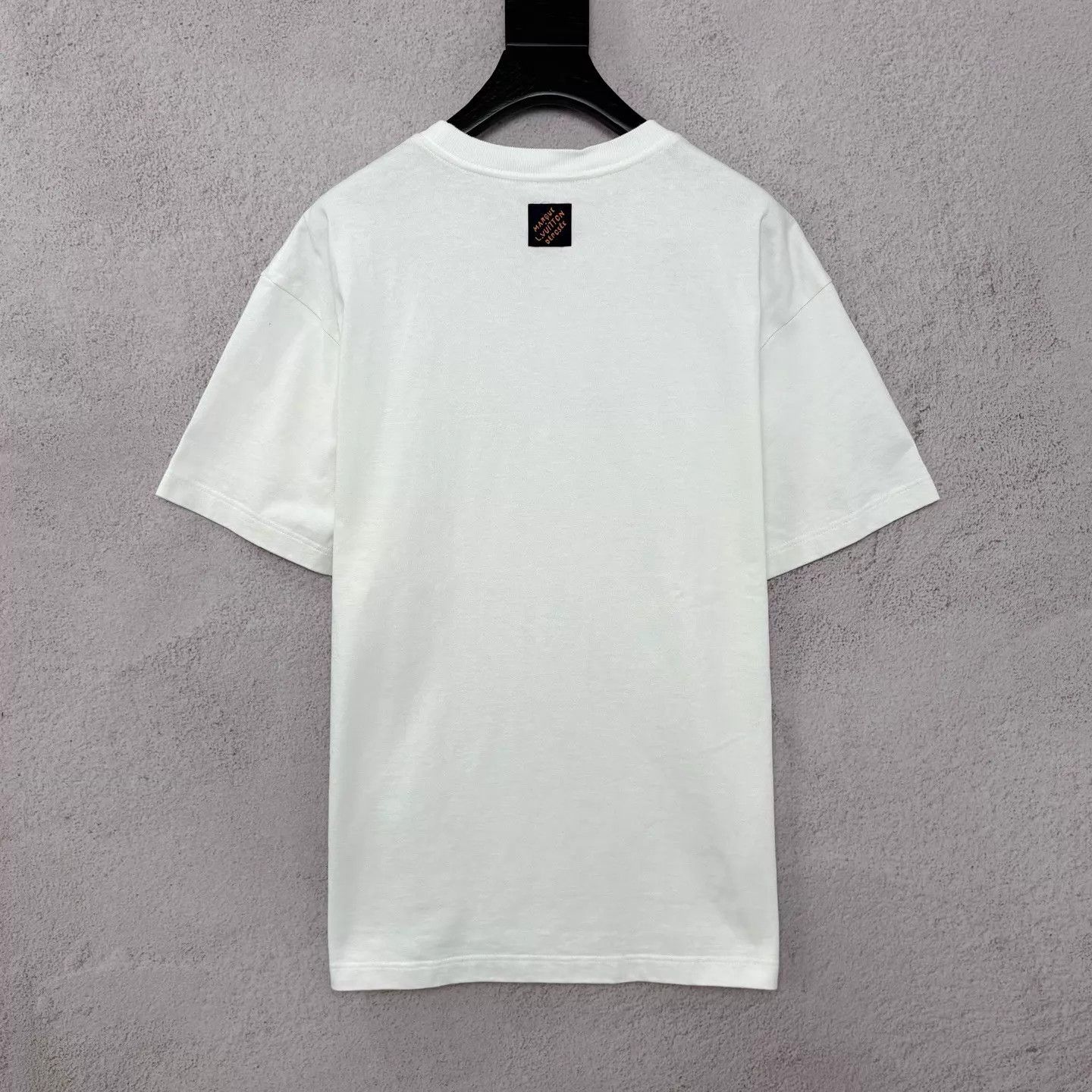 Louis Vuitton LV White Sequin Beaded Embellished T-shirt L New Size US L / EU 52-54 / 3 - 2 Thumbnail