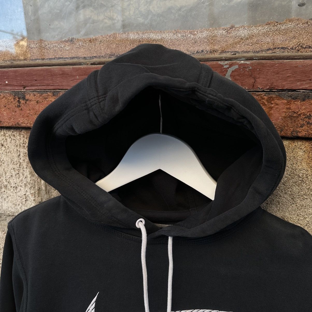 Nike Vintage Nike Hoodie Big Logo Size S Y2K 00s USA Hype Trend Size US S / EU 44-46 / 1 - 7 Thumbnail