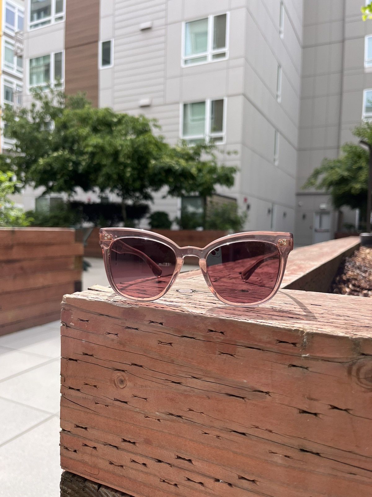 Oliver Peoples Oliver Peoples Sunglasses OV5372US 163975 Y2K Size ONE SIZE - 8 Thumbnail