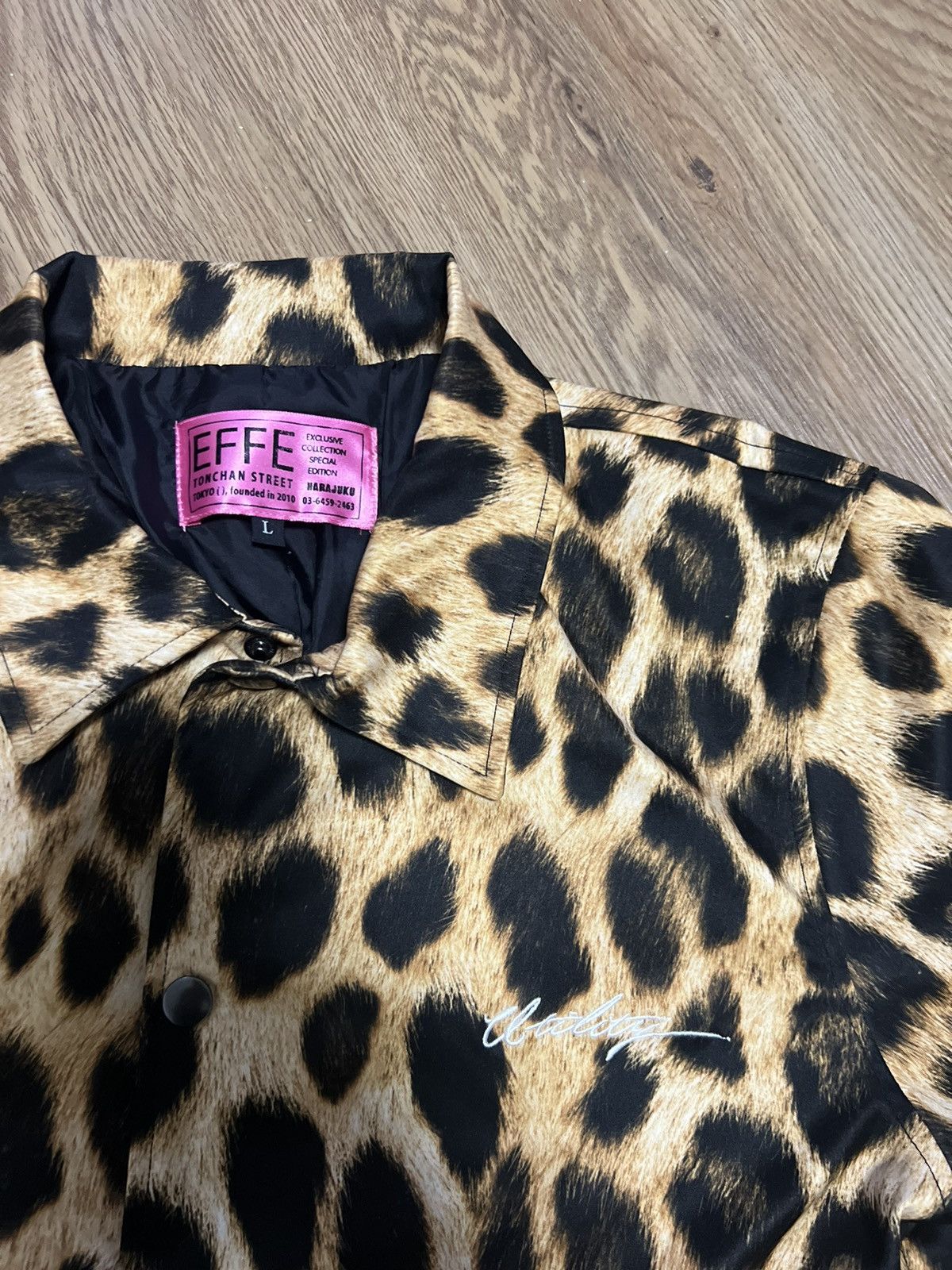 JacketVintage rare cheetah leopard sherpa jacket coat from selling 90s