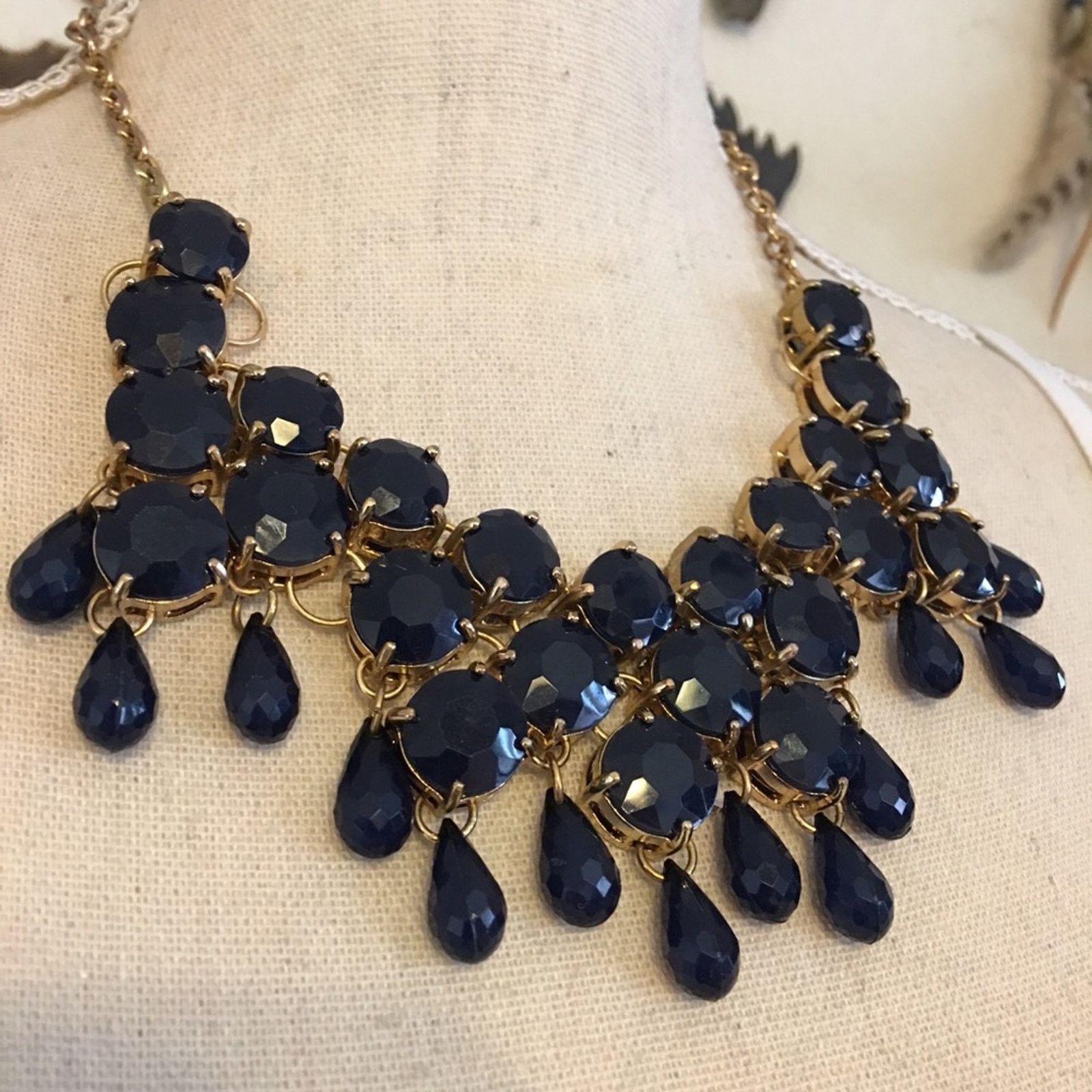 Jewelry Faceted dark navy stone gold tone chain necklace Size ONE SIZE - 2 Thumbnail