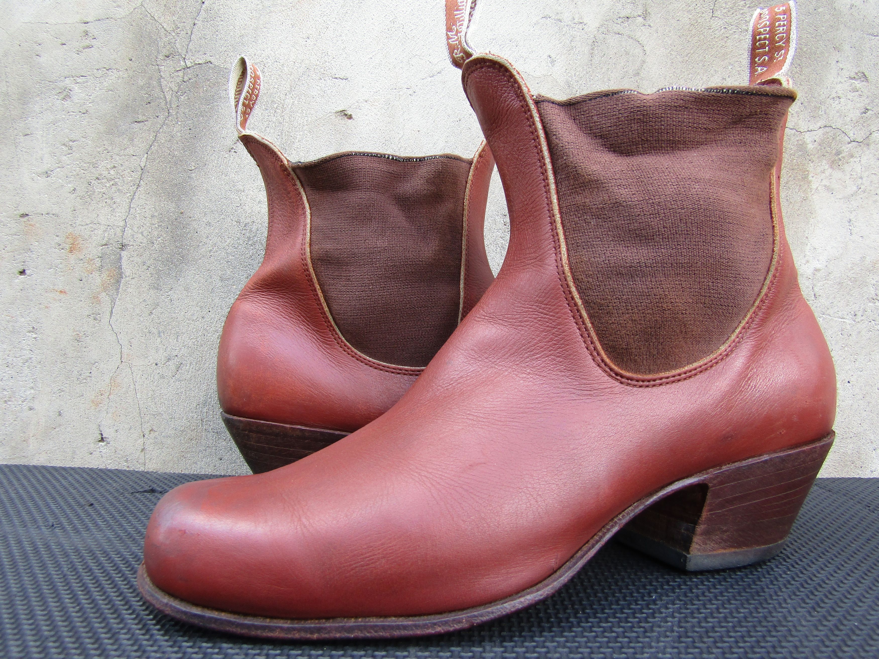 R.M. Williams Vintage RM Williams Boots Ranch Cuban Heel Bushman Size US 9.5 / EU 42-43 - 1 Thumbnail
