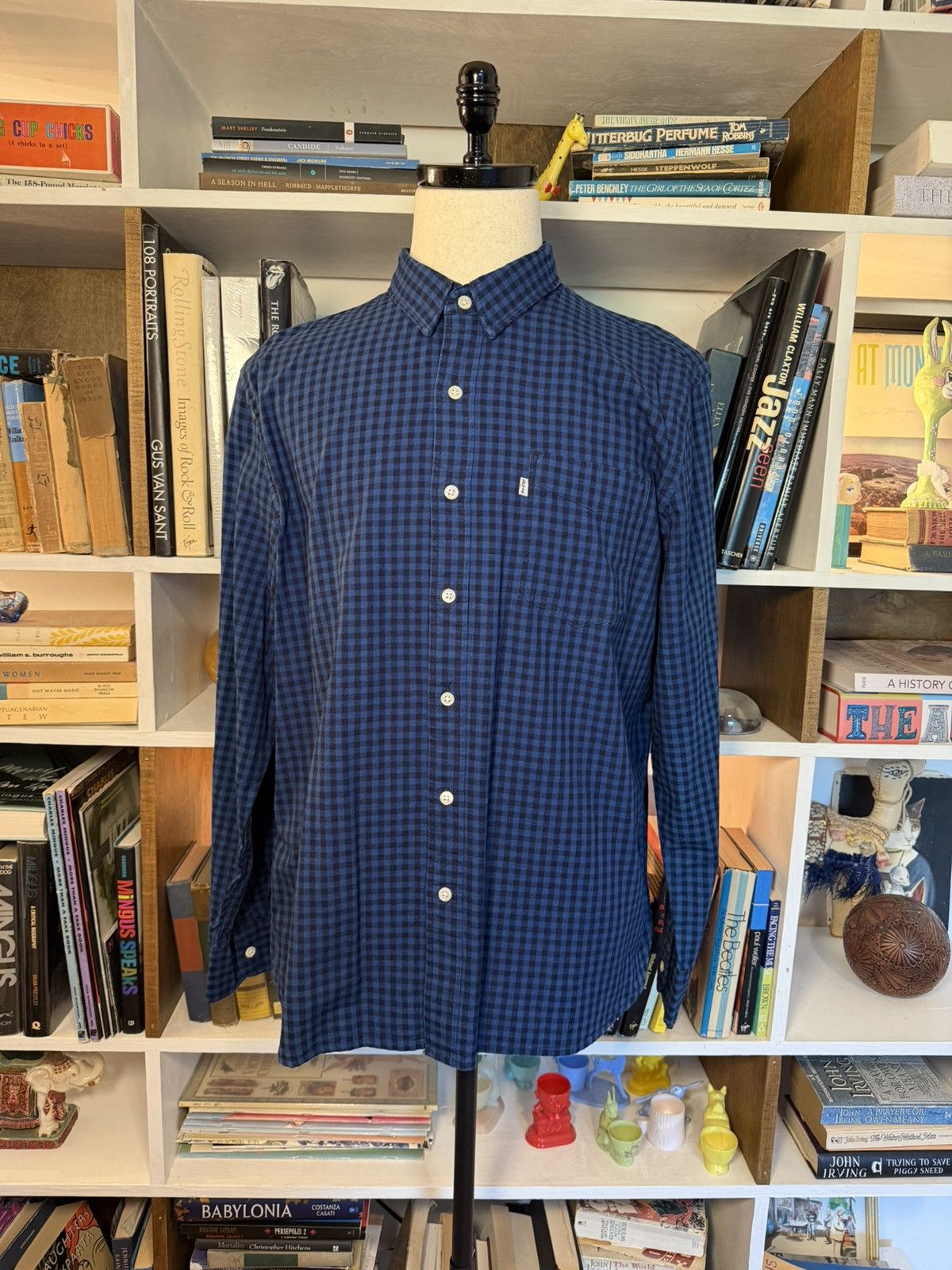 Levi's Levi’s checkered button down NWT Size US XL / EU 56 / 4 - 1 Thumbnail