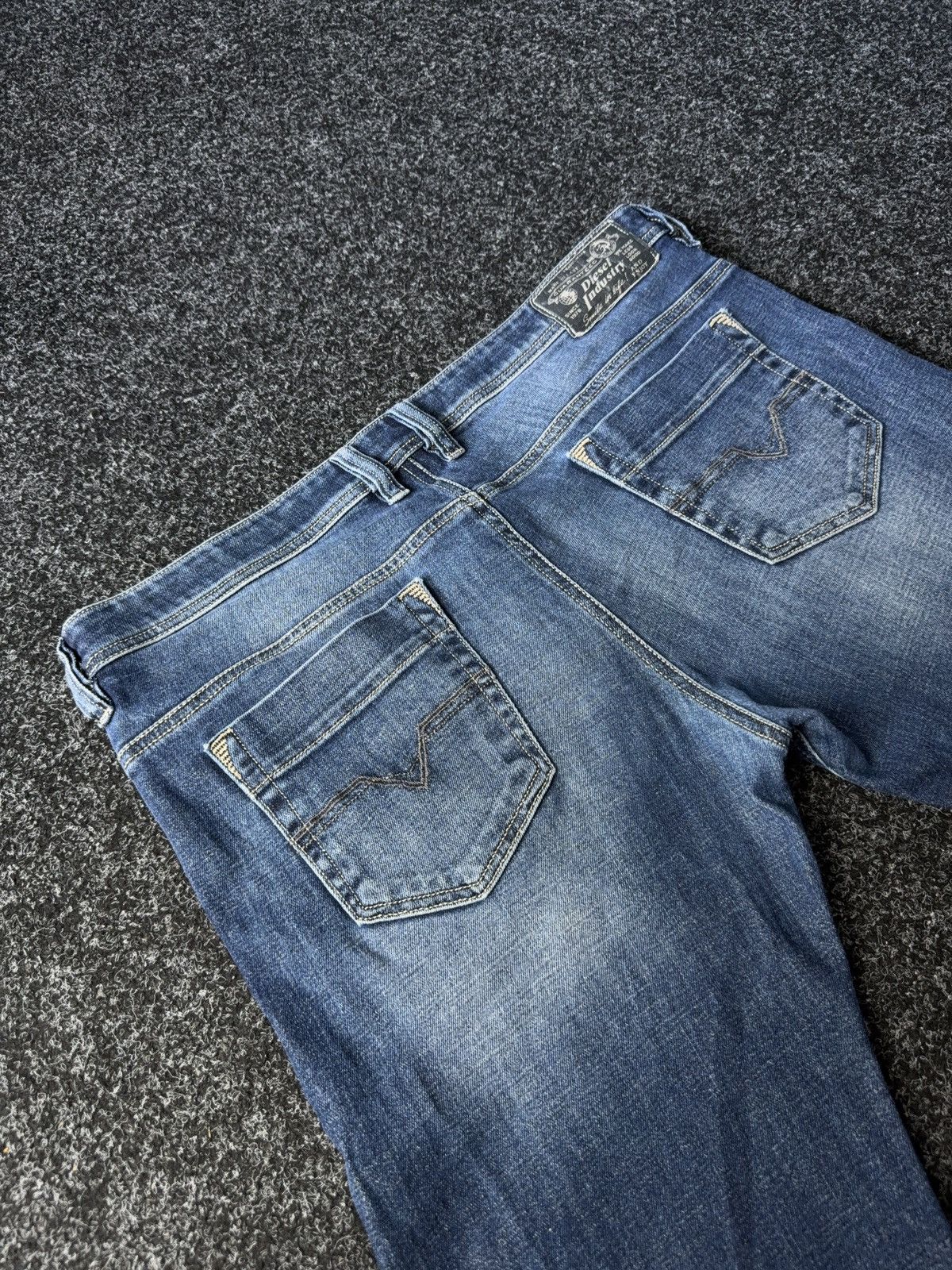 Diesel Luxury Avant Garde Diesel Safado-R Straight Jeans retro Size US 38 / EU 54 - 17 Thumbnail