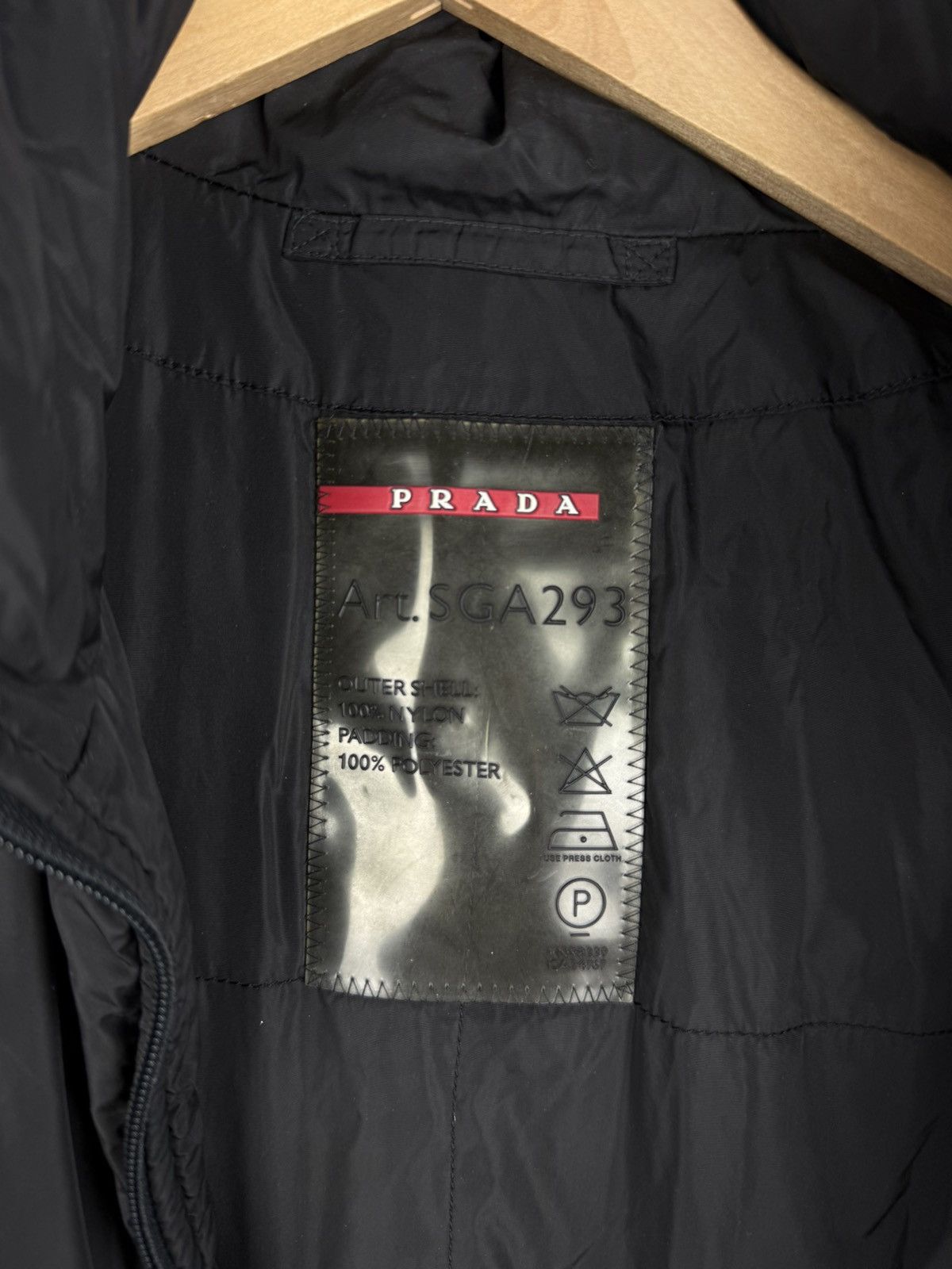 Prada Prada Men’s Vintage Ski Mask Hooded Jacket Size 52 Size US L / EU 52-54 / 3 - 25 Thumbnail