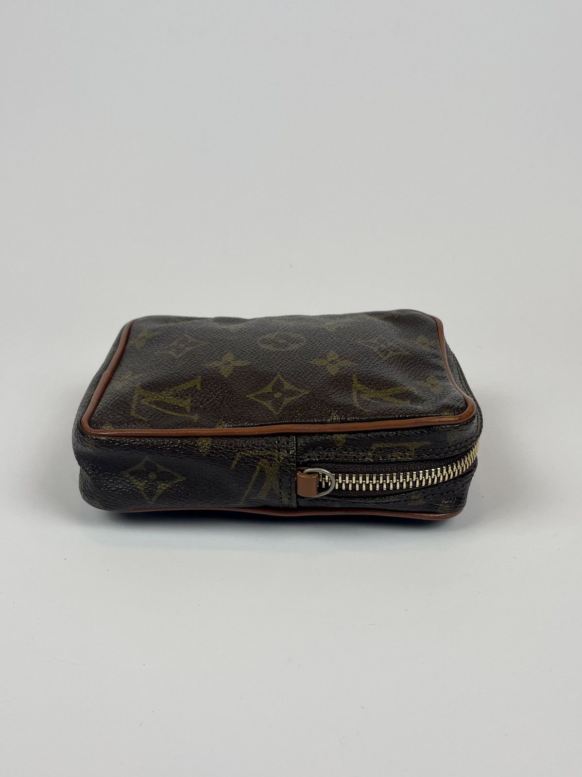 Louis Vuitton Louis Vuitton Danube Size ONE SIZE - 4 Thumbnail