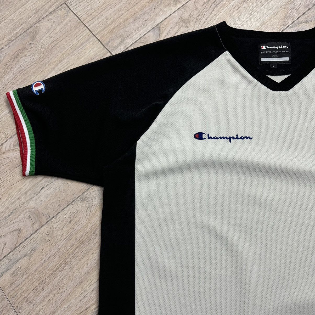 Champion Vintage Champion Italy Lightweight Jersey Size US L / EU 52-54 / 3 - 5 Thumbnail