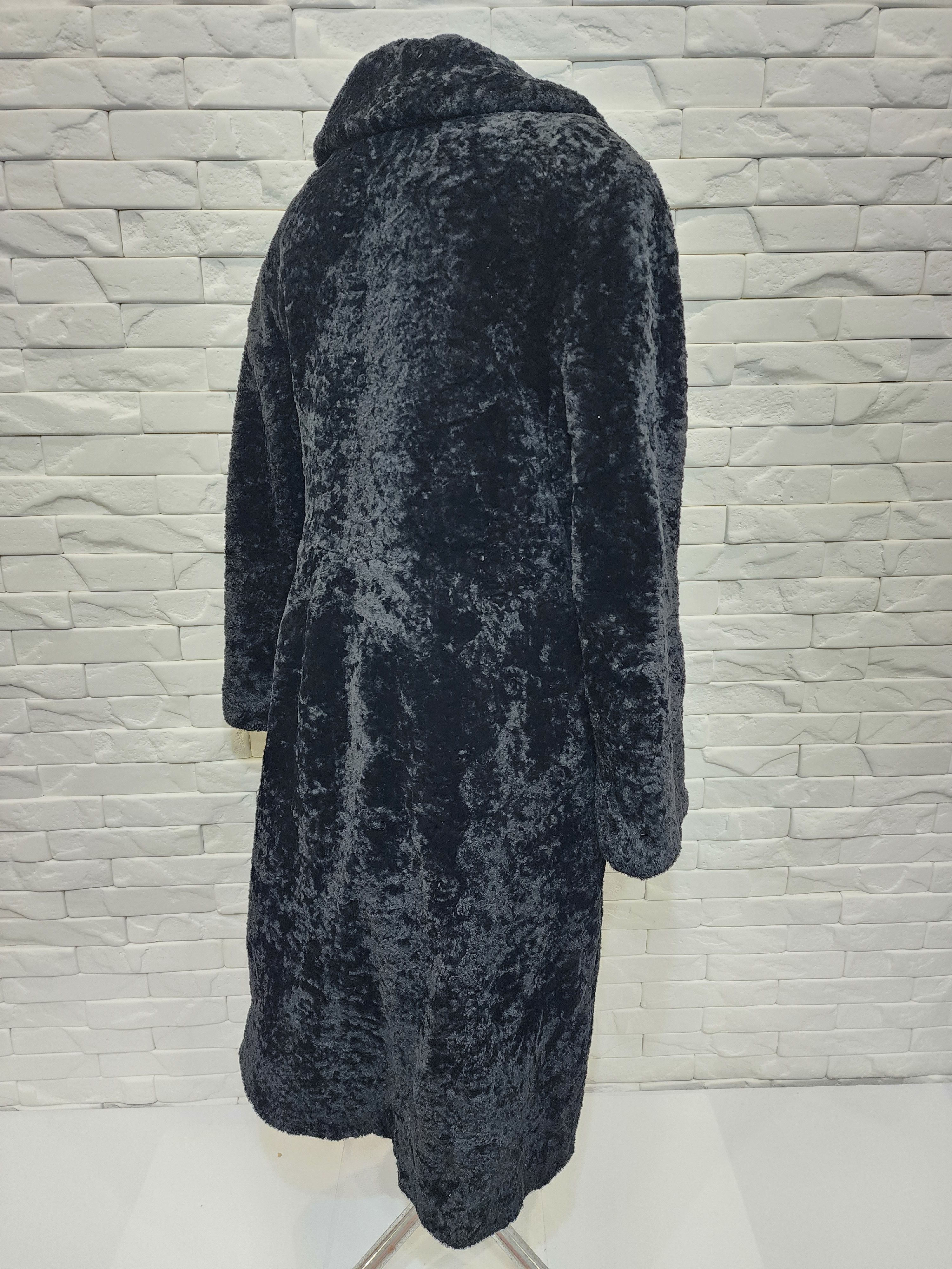 Other Black warm women's sheepskin coat. Size L / US 10 / IT 46 - 5 Thumbnail