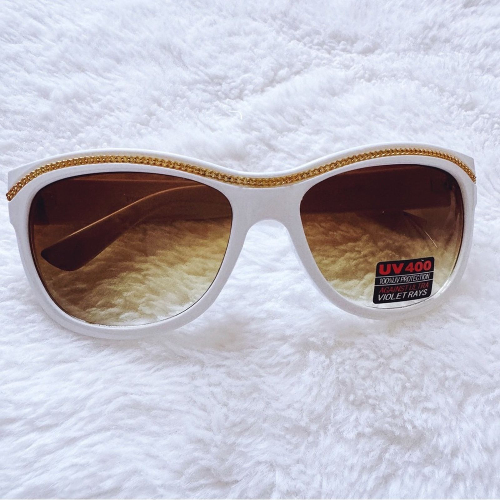 Other Rina White and Gold Sunglasses Size ONE SIZE - 1 Thumbnail