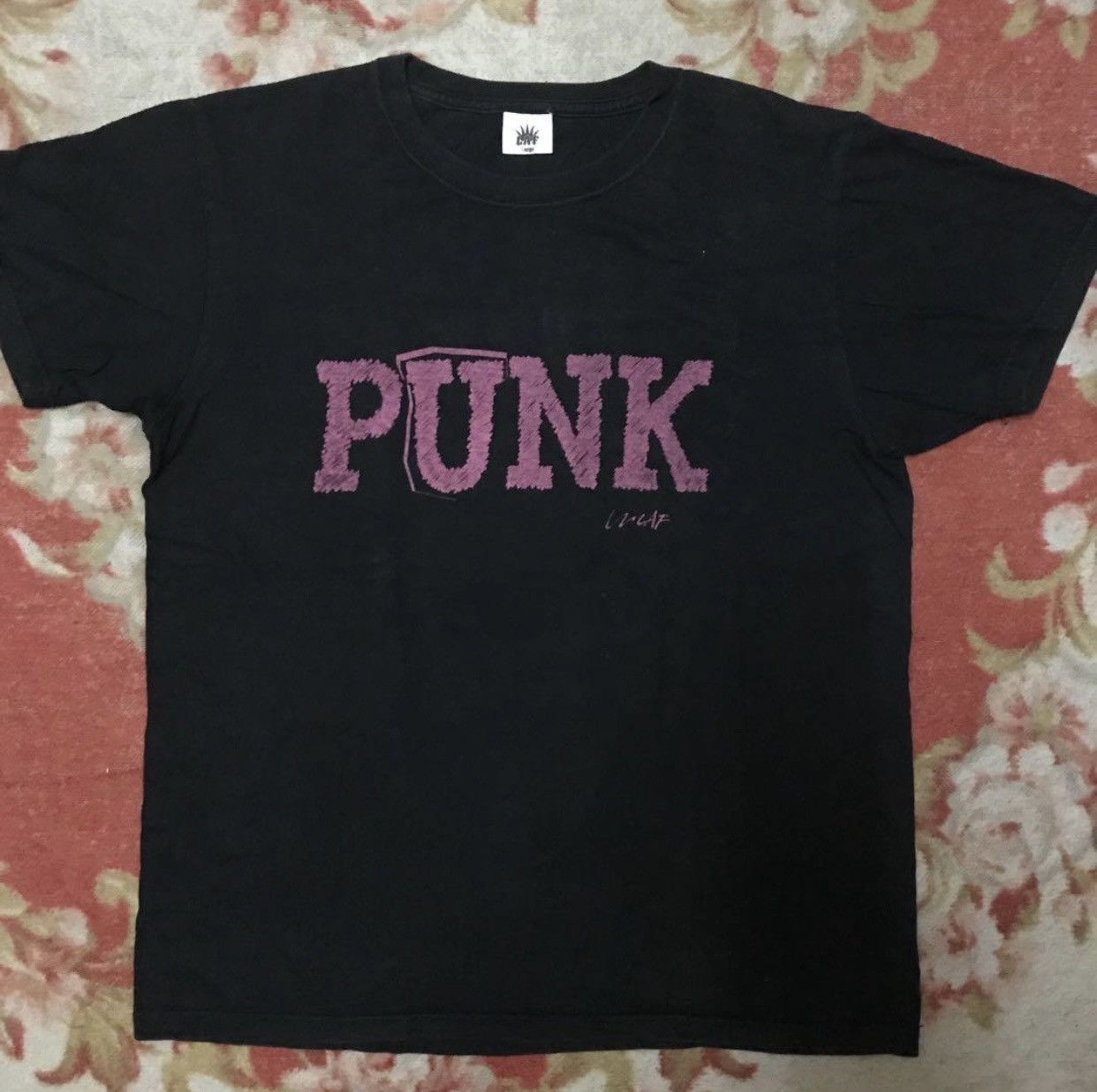 Vintage PUNK Spell Out Big Logo t shirt Size US M / EU 48-50 / 2 - 1 Thumbnail