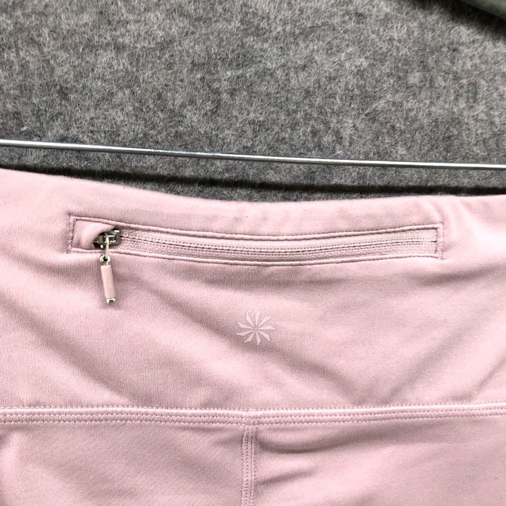 Athleta Athleta Leggings Womens S Pink Back Zip Pocket High-Rise Athletic Inseam 24 in Stud Size 28" / US 6 / IT 42 - 6 Thumbnail