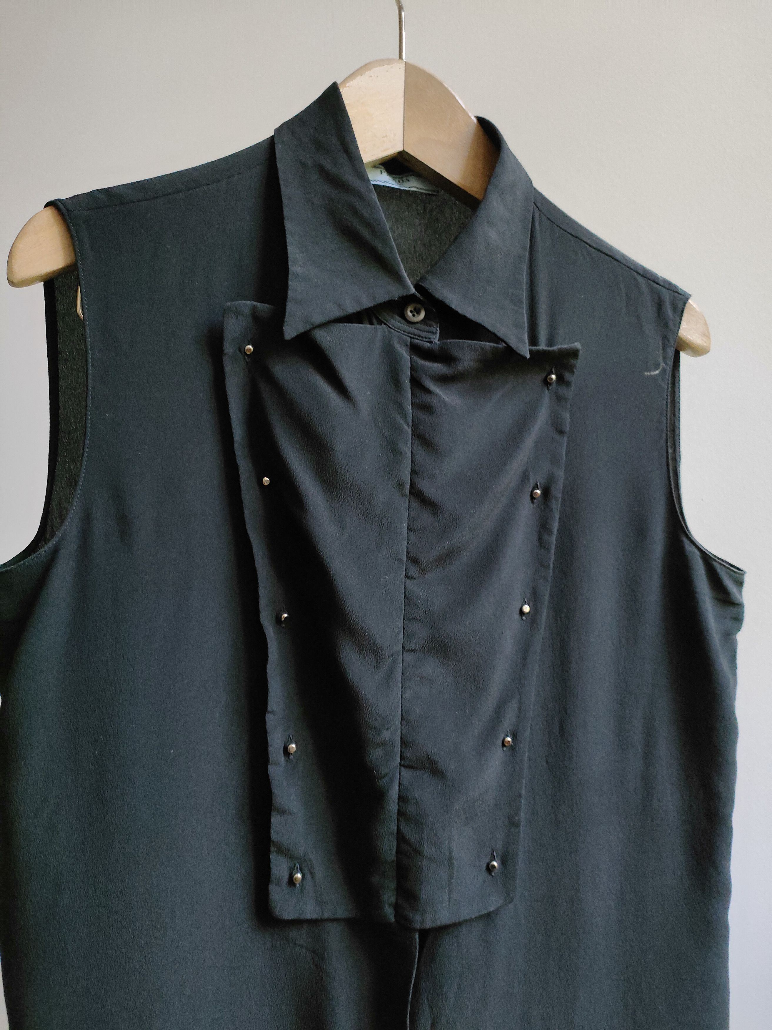 Prada Prada Crepe de Chine Silk Bib Sleeveless Shirt Size M / US 6-8 / IT 42-44 - 2 Thumbnail