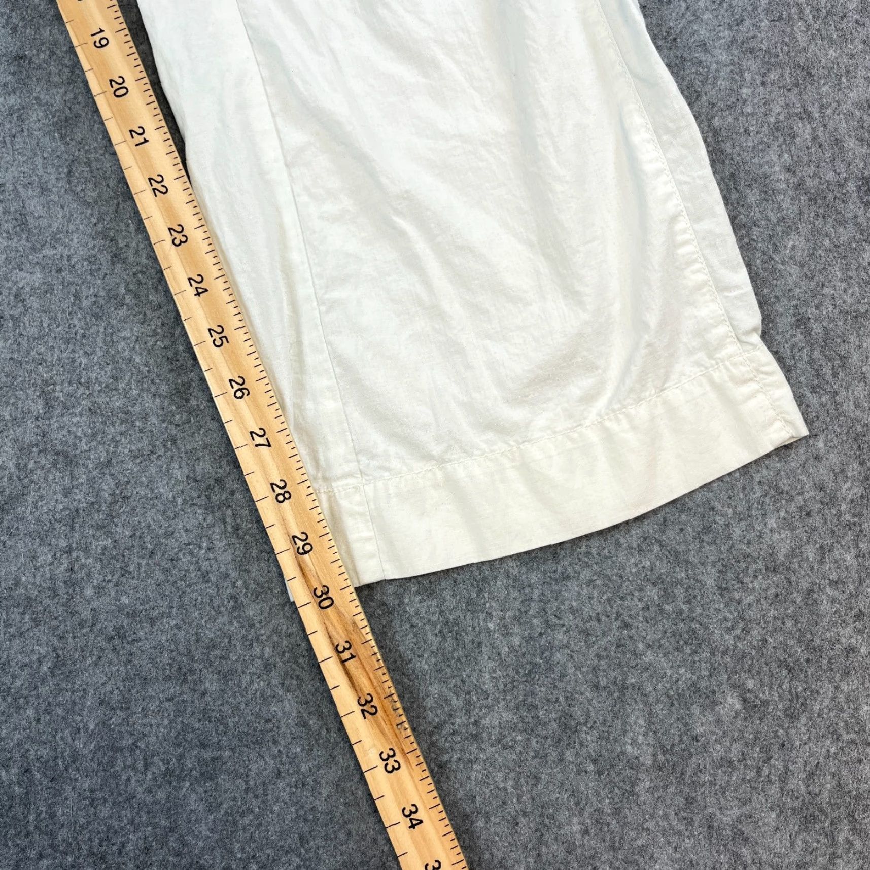 The North Face The North Face Womens Cargo Trousers Pants Relaxed Straight 30 30 UK 10 White Size 32" / US 10 / IT 46 - 4 Thumbnail