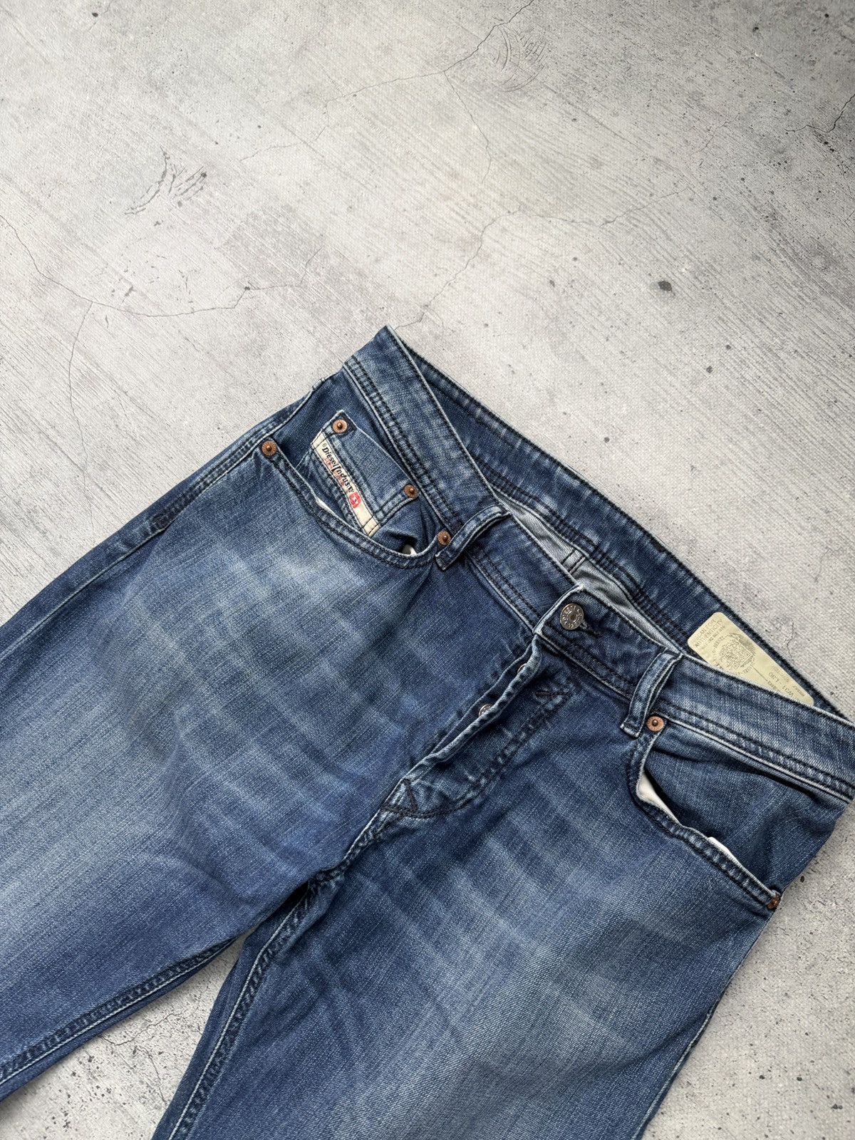 Diesel Vintage Diesel Jeans Faded Washed Distressed Japanese Wide Size US 31 - 4 Thumbnail
