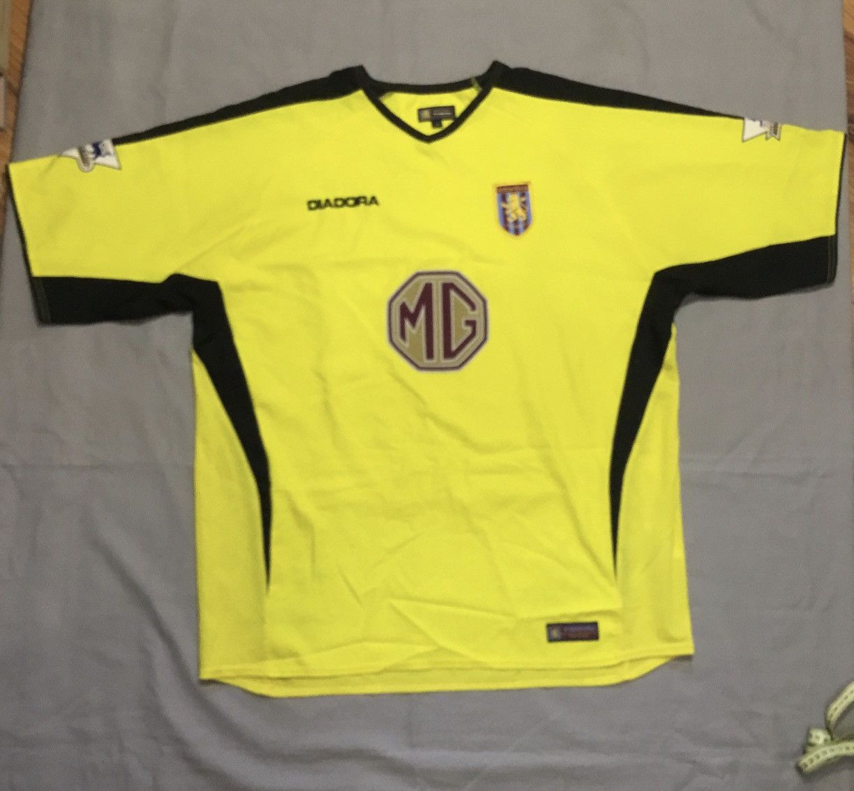 Vintage Diadora ASTON VILLA 2003-2004 Size XL