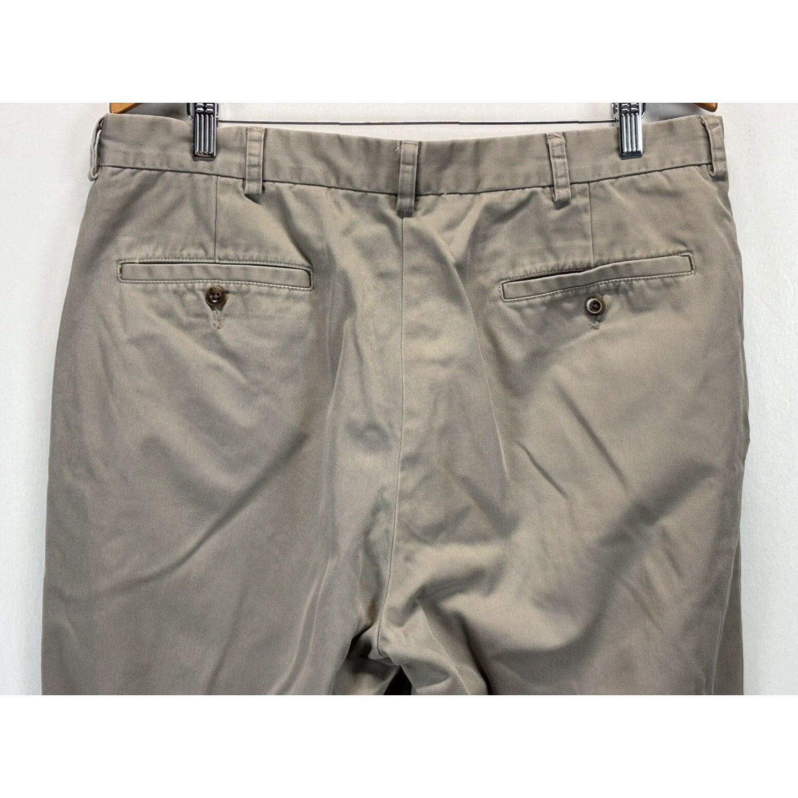Brooks Brothers Brooks Brothers Men’s Clark Advantage Chino Pants 38x32 Flat Front Tan Cotton Regular Inseam 32 Size 38 Style Chino Front Flat Front Size US 38 / EU 54 - 4 Thumbnail