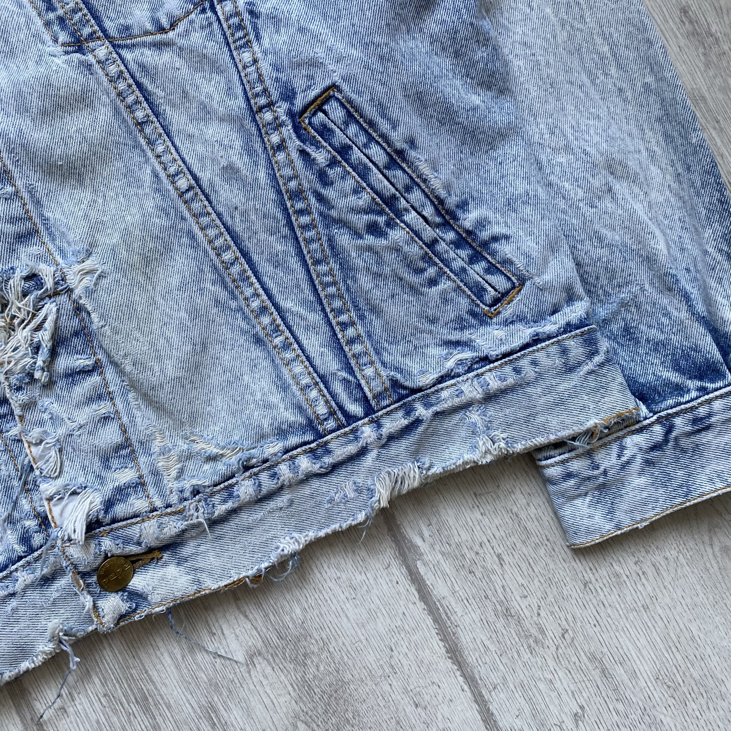 Japanese Brand CRAZY Vintage 80s Trashed Japanese Denim jacket Pepe Size US M / EU 48-50 / 2 - 5 Thumbnail