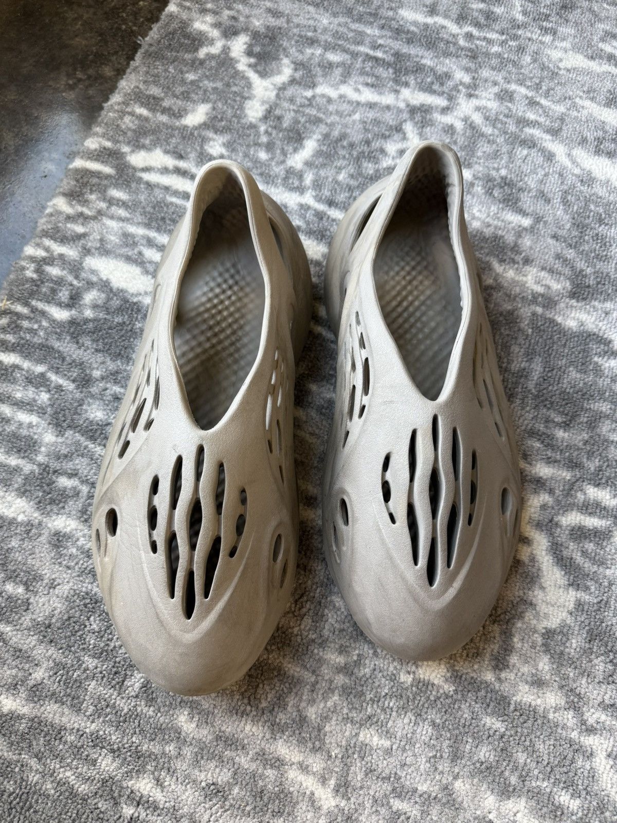 adidas gazelle silver green womens YEEZY Yeezy Foam Runner 