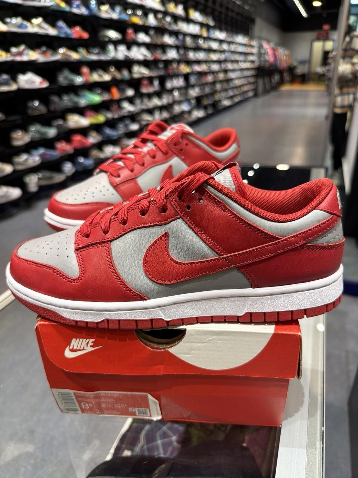 Nike Nike Dunk Low UNLV University Red Gray Men's Size 8.5 Size US 8.5 / EU 41-42 - 7 Thumbnail