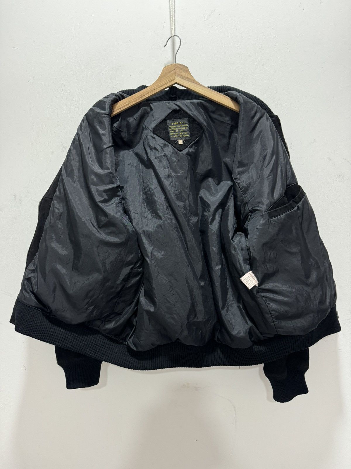 Leather TYPE A-1 US ARMY AIR FORCE LEATHER JACKET Size US L / EU 52-54 / 3 - 6 Thumbnail