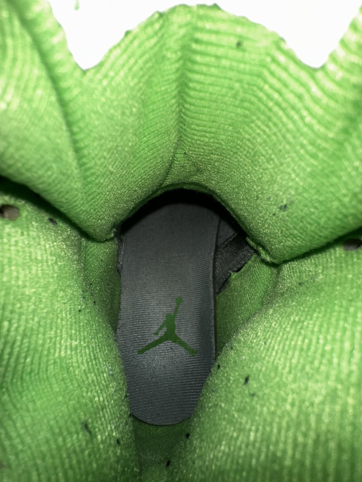 Nike Air Jordan retro 5 ‘ Green Bean ‘ 2022 Size US 8 / EU 41 - 9 Thumbnail