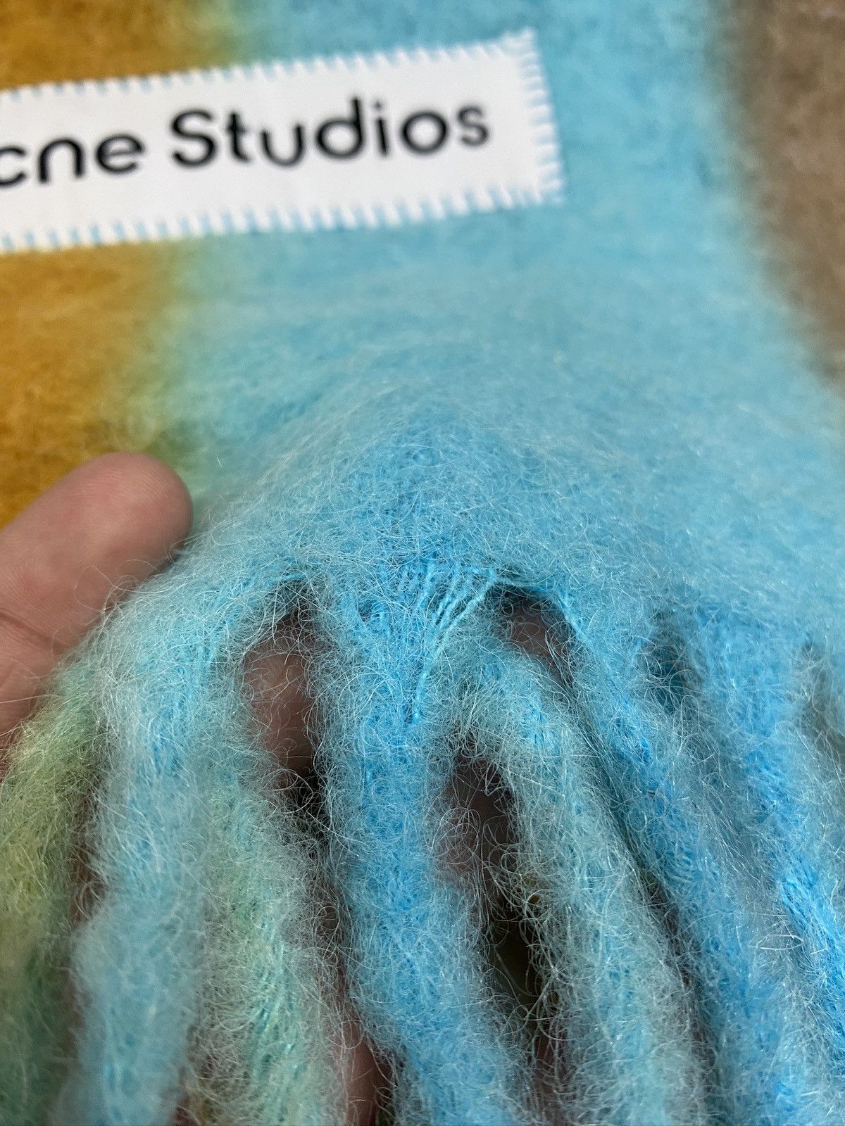 Acne Studios Acne Studios Gradient Striped Scarf Large Wool Alpaca Mohair Size ONE SIZE - 16 Thumbnail