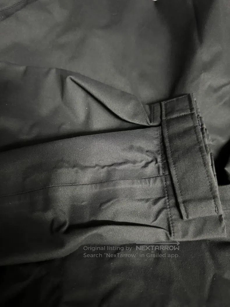 Acronym Acronym Black coat Size US XL / EU 56 / 4 - 8 Thumbnail