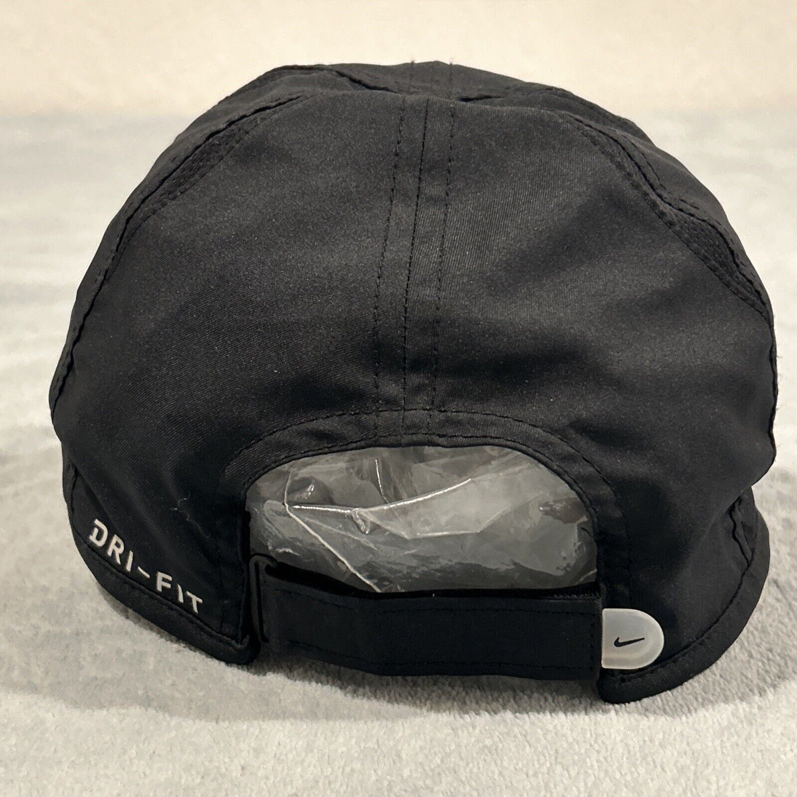 Nike Nike 6 Panel Featherlight Hat Cap Strap Back Swoosh Tailwind Size ONE SIZE - 4 Thumbnail
