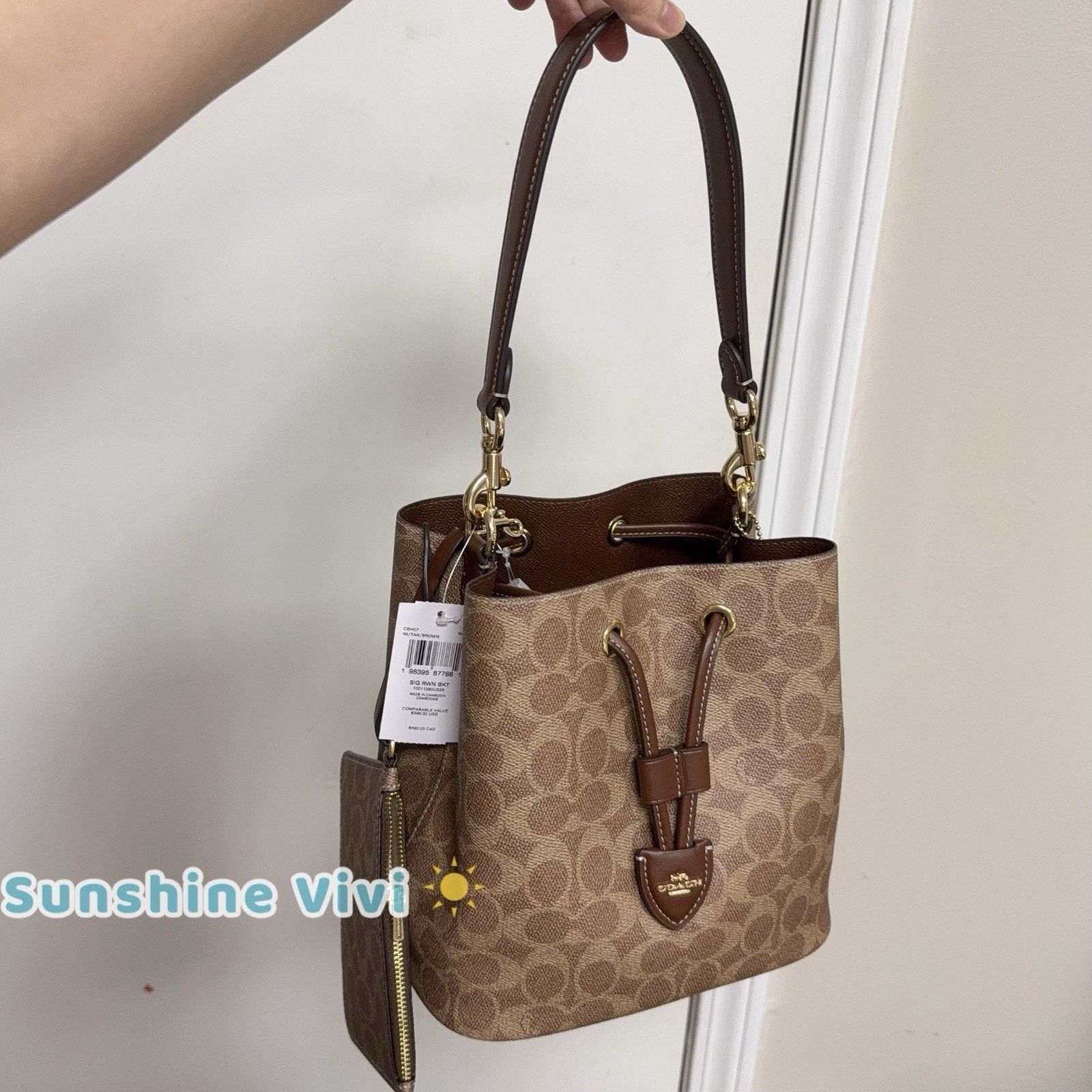 Coach NWT Coach Rowan Bucket Bag Signature Canvas CBH07 Tan Brown Size ONE SIZE - 2 Thumbnail