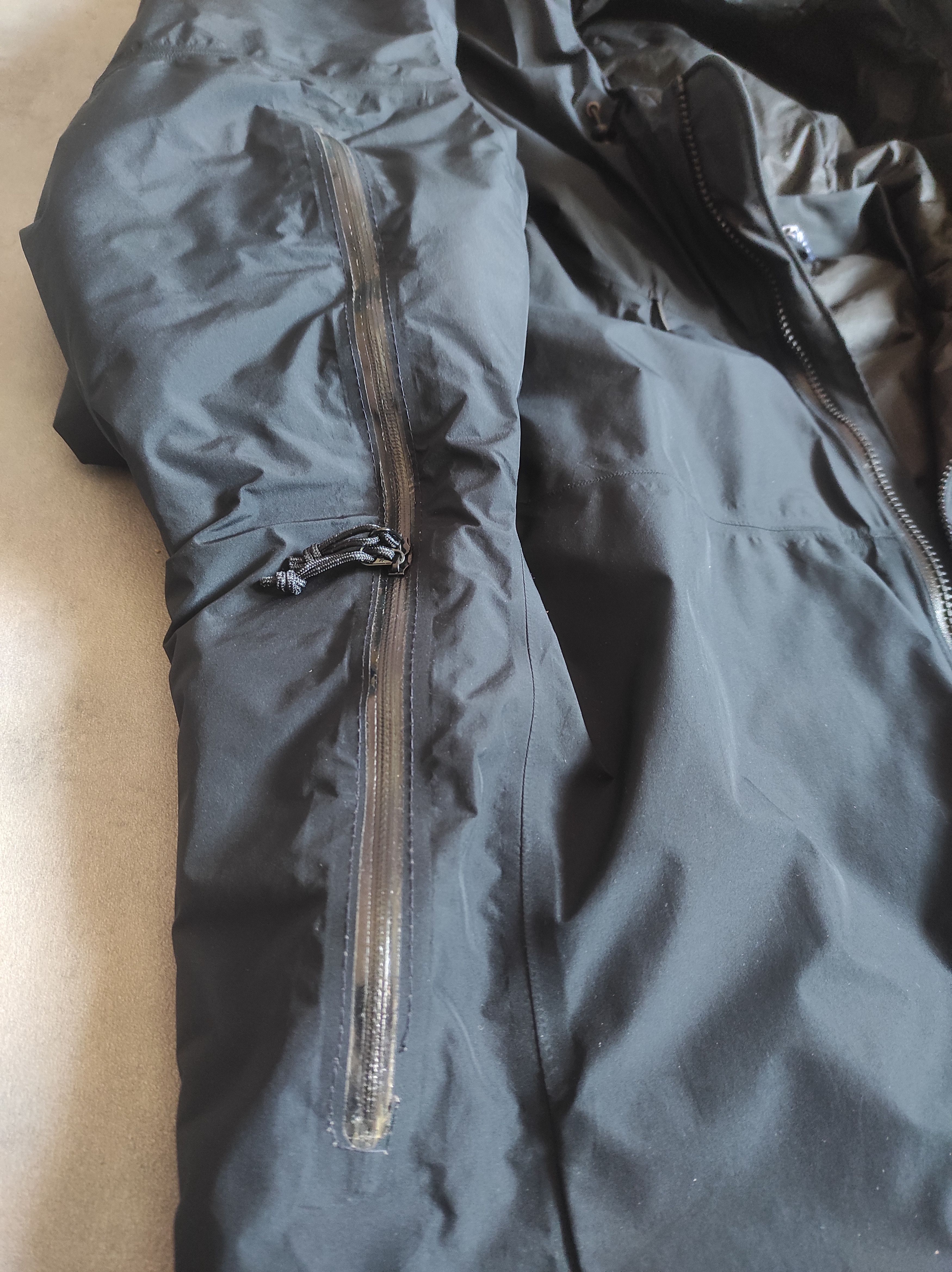 Arc'teryx arcteryx fission SL goretex insulated jacket 06/2013 Size US XL / EU 56 / 4 - 9 Thumbnail
