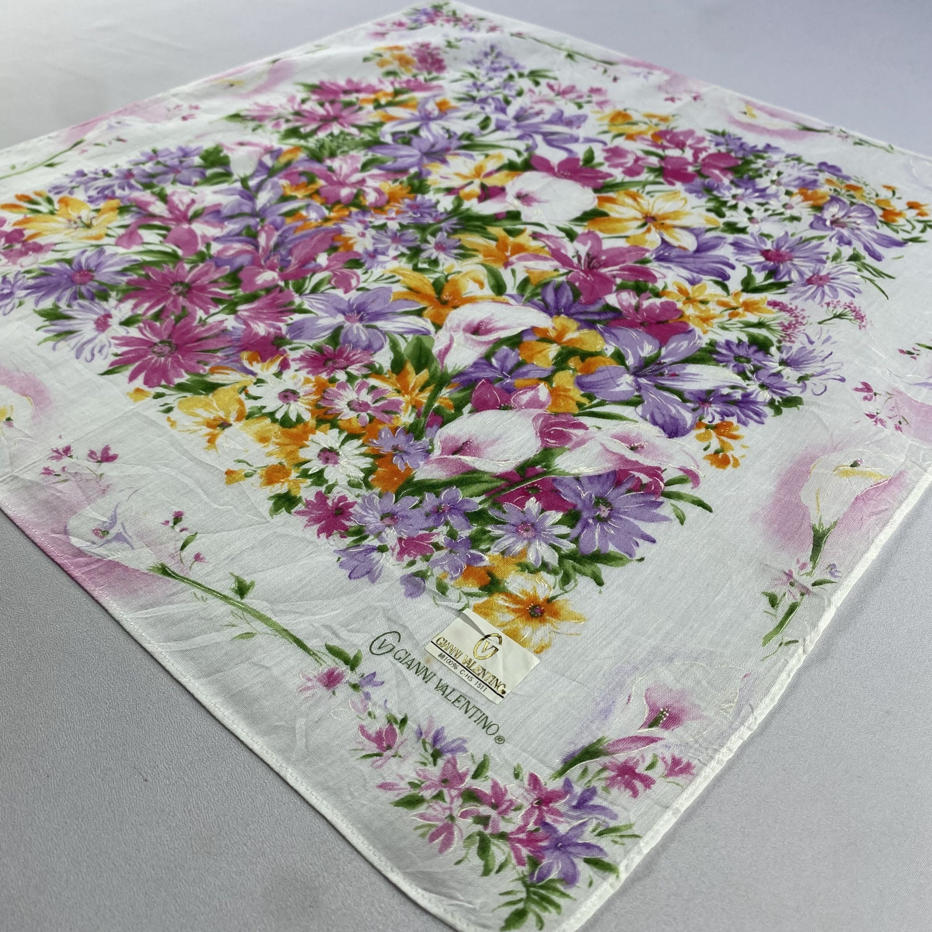 Valentino × Vintage Valentino Bandana/ Handkerchief / Neckerchief Size ONE SIZE - 4 Thumbnail
