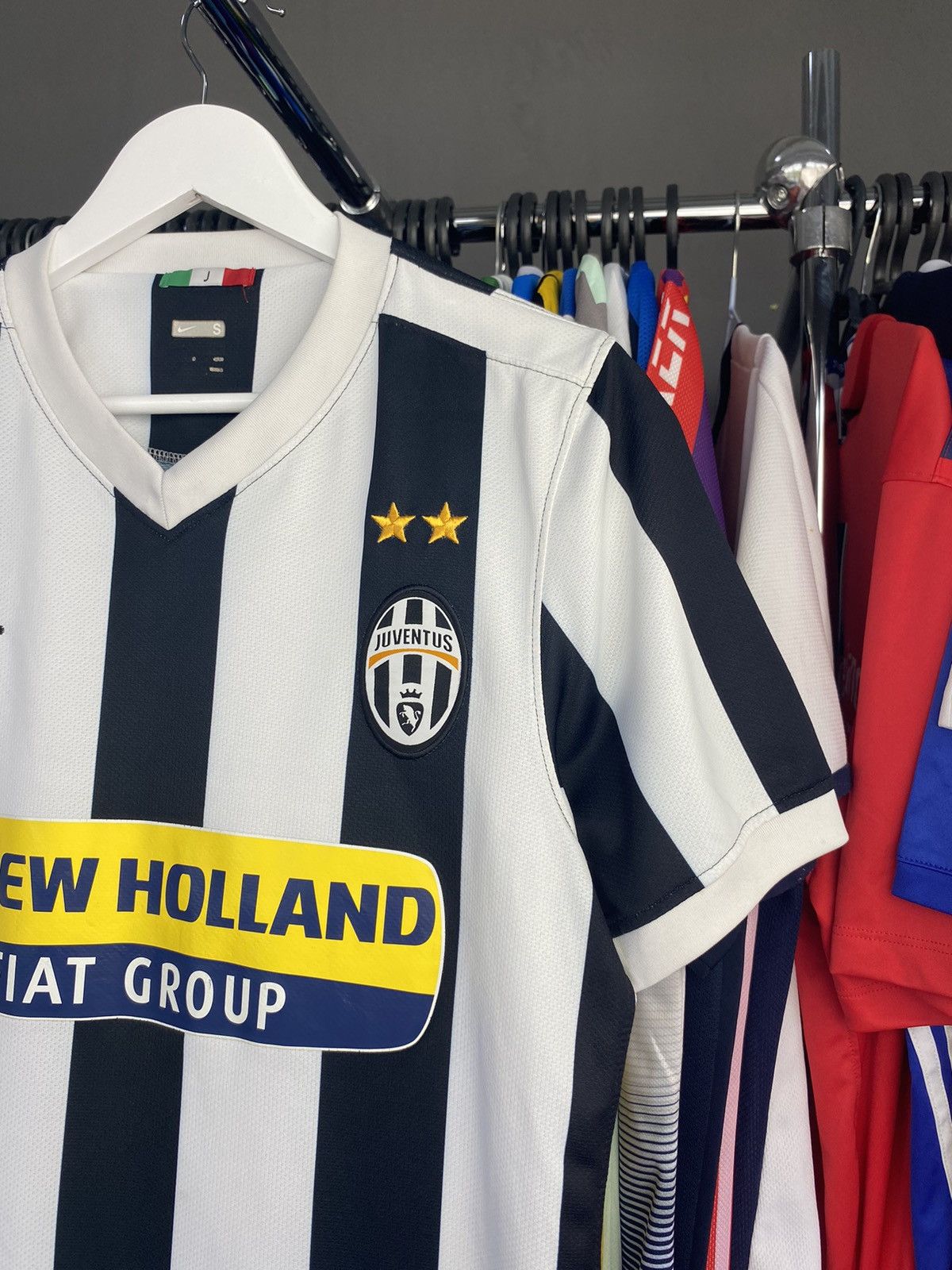 Nike 2009/10 NIKE JUVENTUS HOME SOCCER FOOTBALL JERSEY SHIRT Size US S / EU 44-46 / 1 - 4 Thumbnail