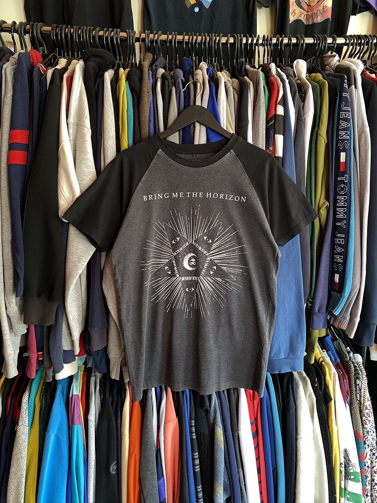 Band Tees VINTAGE BRING ME THE HORIZON PENTOGRAM T-SHIRT Y2k Size US M / EU 48-50 / 2 - 1 Thumbnail