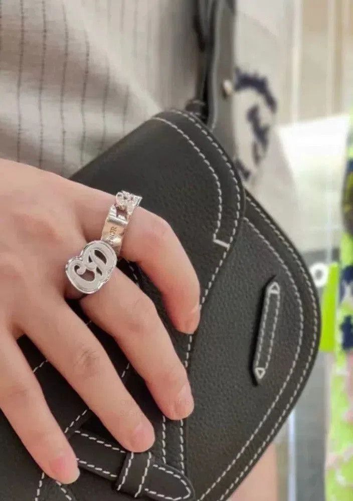 Dior Dior Men's CD Logo Ring. Size ONE SIZE - 8 Thumbnail