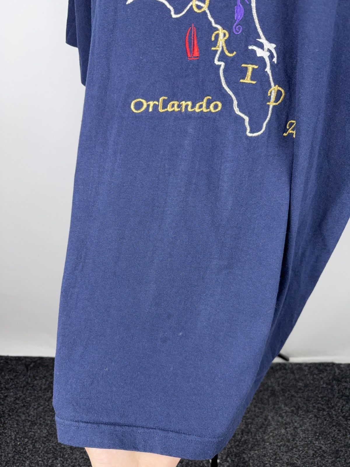 Vintage Vintage 90s Retro USA Florida Orlando Embroidered T Shirt Size US L / EU 52-54 / 3 - 8 Thumbnail