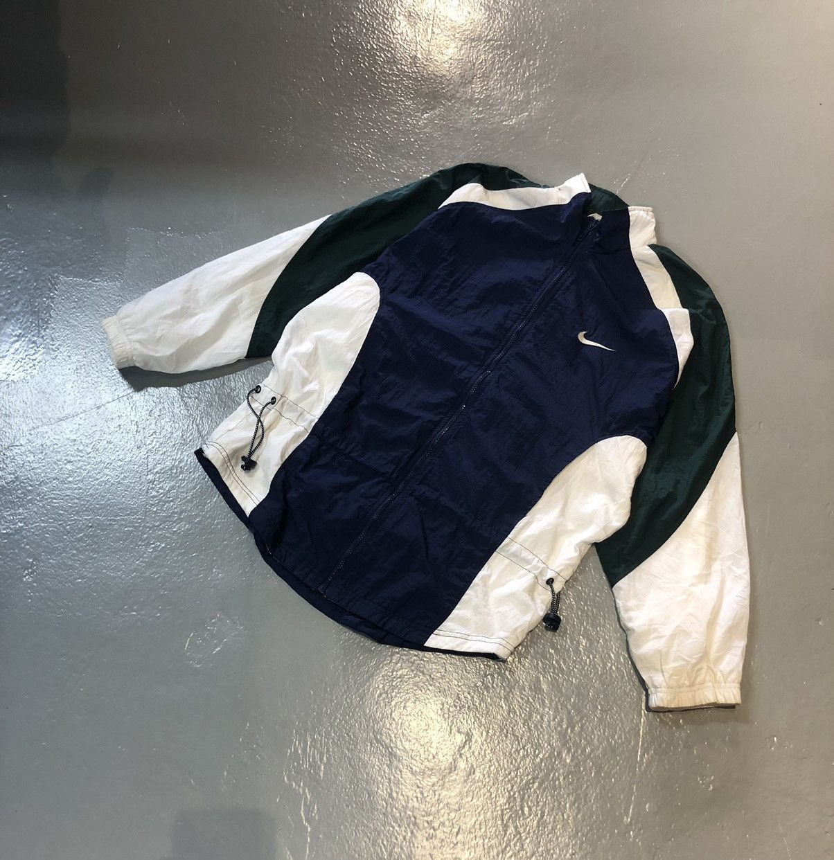Nike × Vintage Vintage Nike light jacket Size US L / EU 52-54 / 3 - 1 Thumbnail