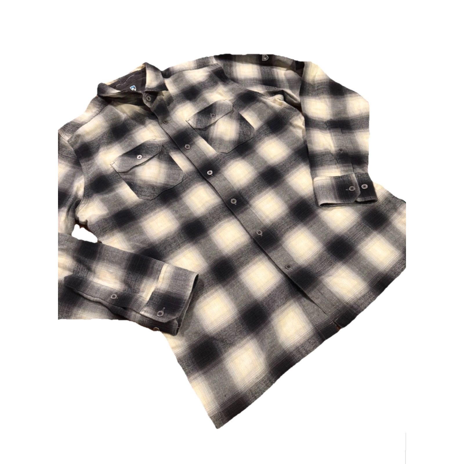 Vintage KUHL Men’s Dillingr Flannel LS Shirt M Black Sand Style 7186 Pockets Easy Care Button-Up Size US M / EU 48-50 / 2 - 3 Thumbnail