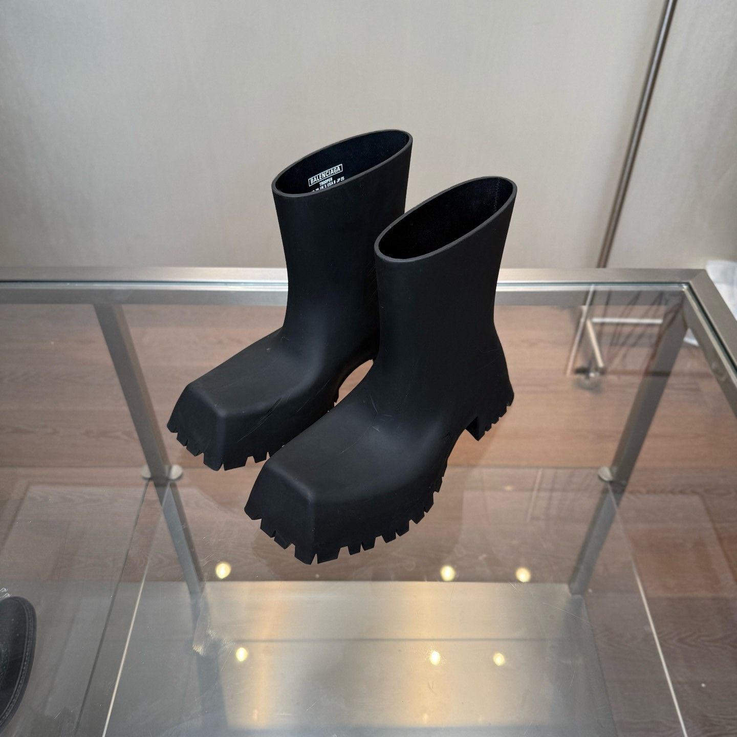Balenciaga Balenciaga Trooper Square-Toe Ankle Boots Size US 7 / IT 37 - 1 Thumbnail