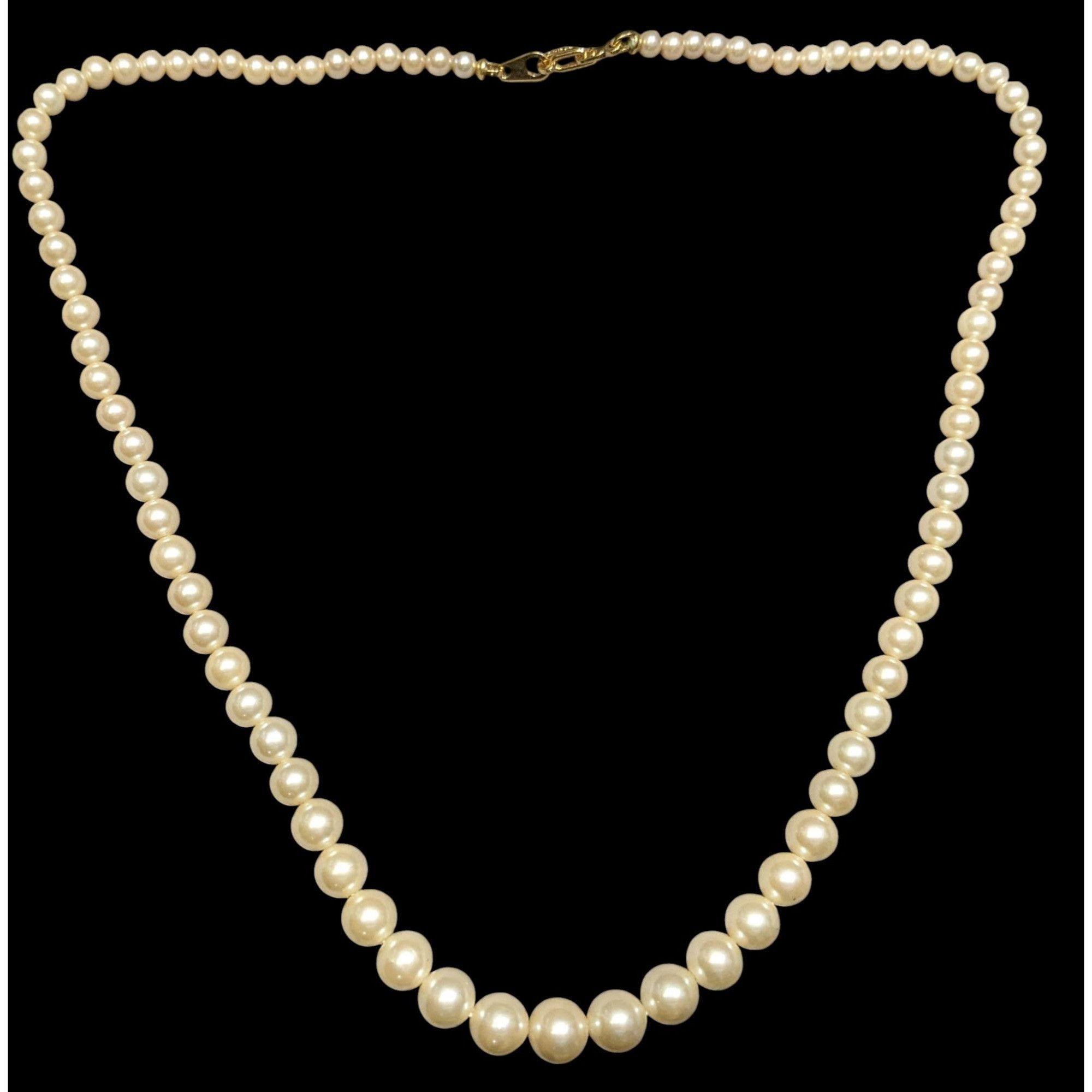 Other Vintage Cream Pearl Beaded Necklace With Gold-Tone Clasp Size ONE SIZE - 1 Thumbnail