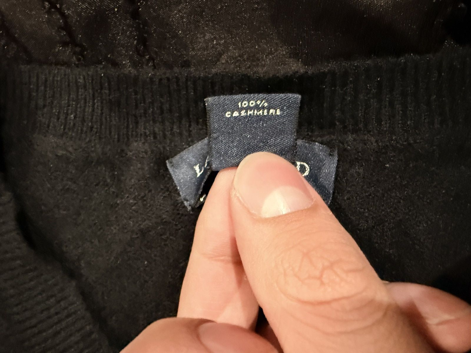 Lands' End Cashmere Black V-Neck Size:XL Mens Size US XL / EU 56 / 4 - 4 Thumbnail